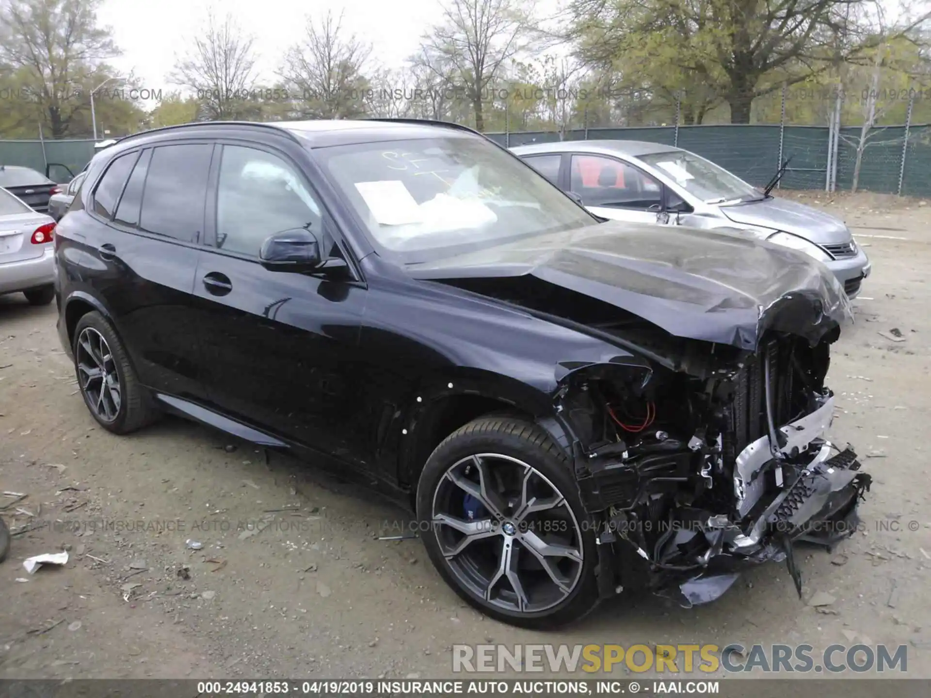1 Photograph of a damaged car 5UXJU2C52KLB15567 BMW X5 2019