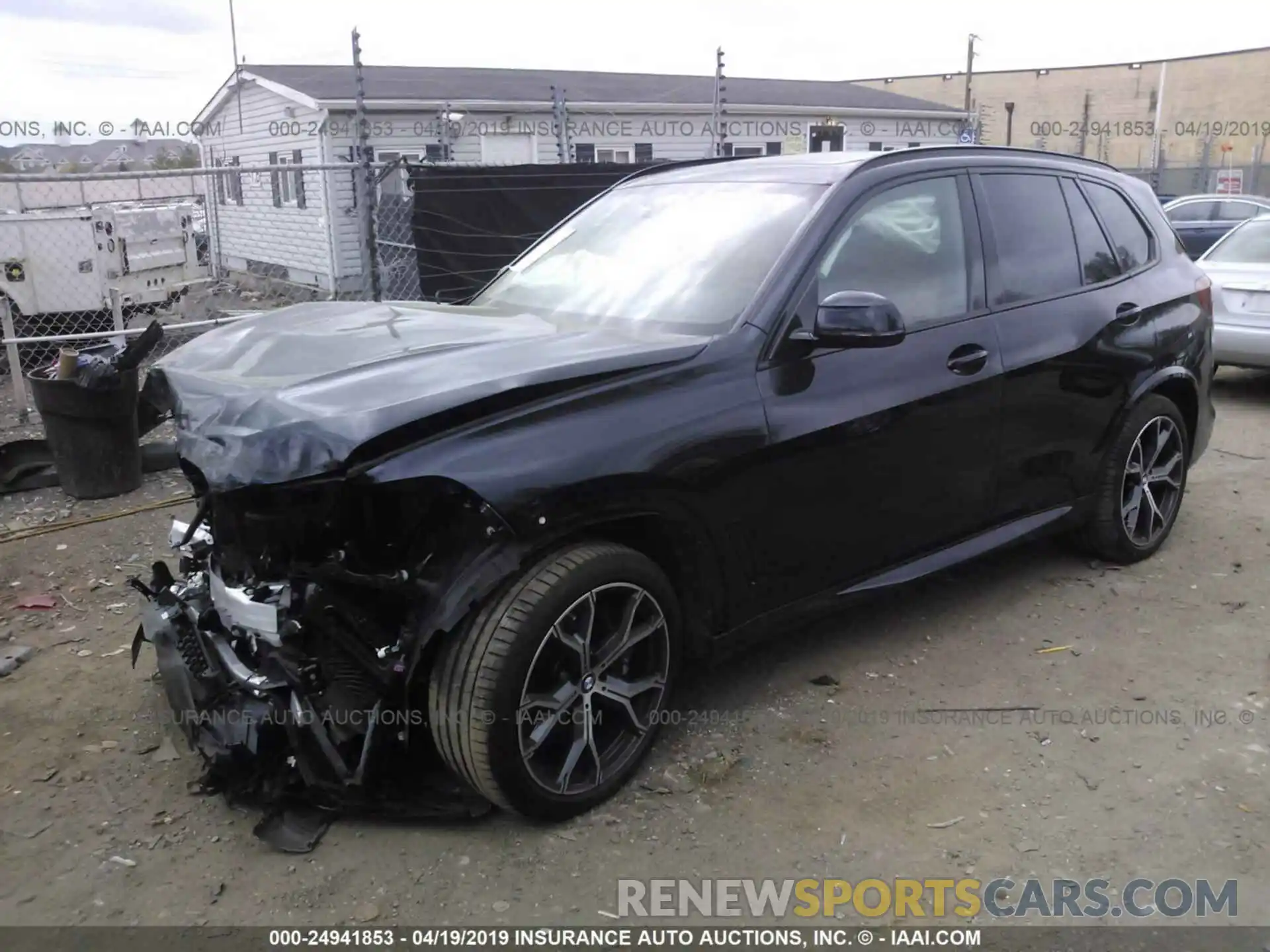 2 Photograph of a damaged car 5UXJU2C52KLB15567 BMW X5 2019