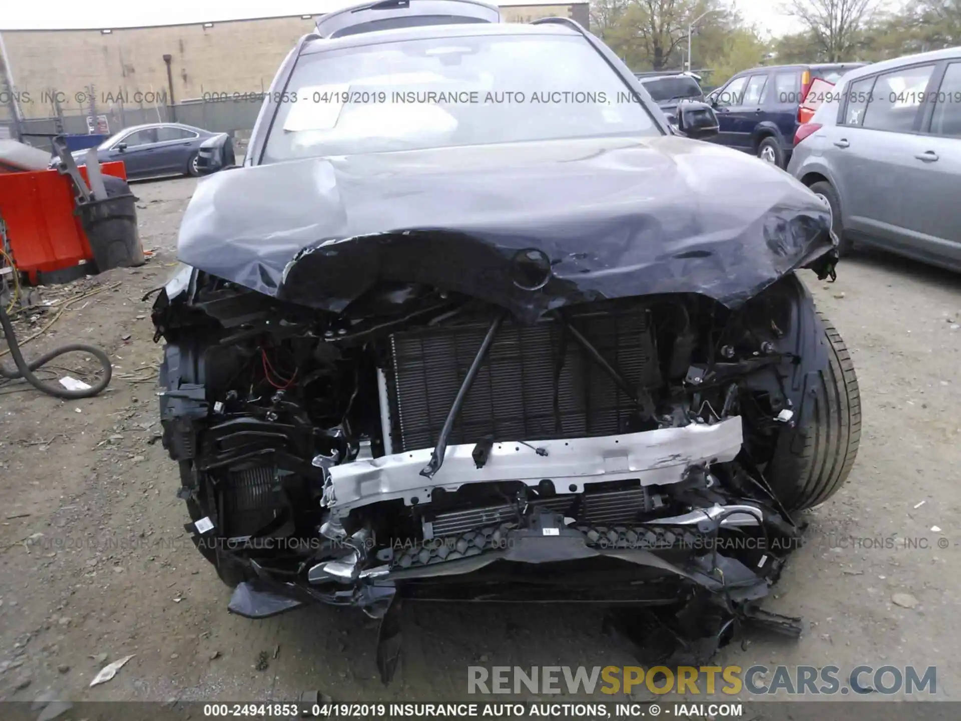 6 Photograph of a damaged car 5UXJU2C52KLB15567 BMW X5 2019