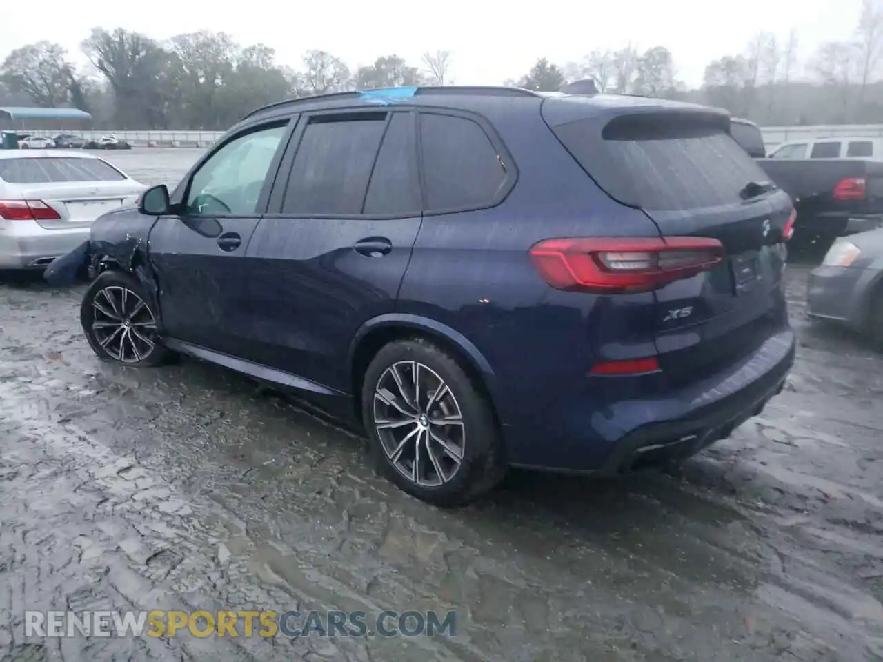 2 Photograph of a damaged car 5UXJU2C52KLN67418 BMW X5 2019