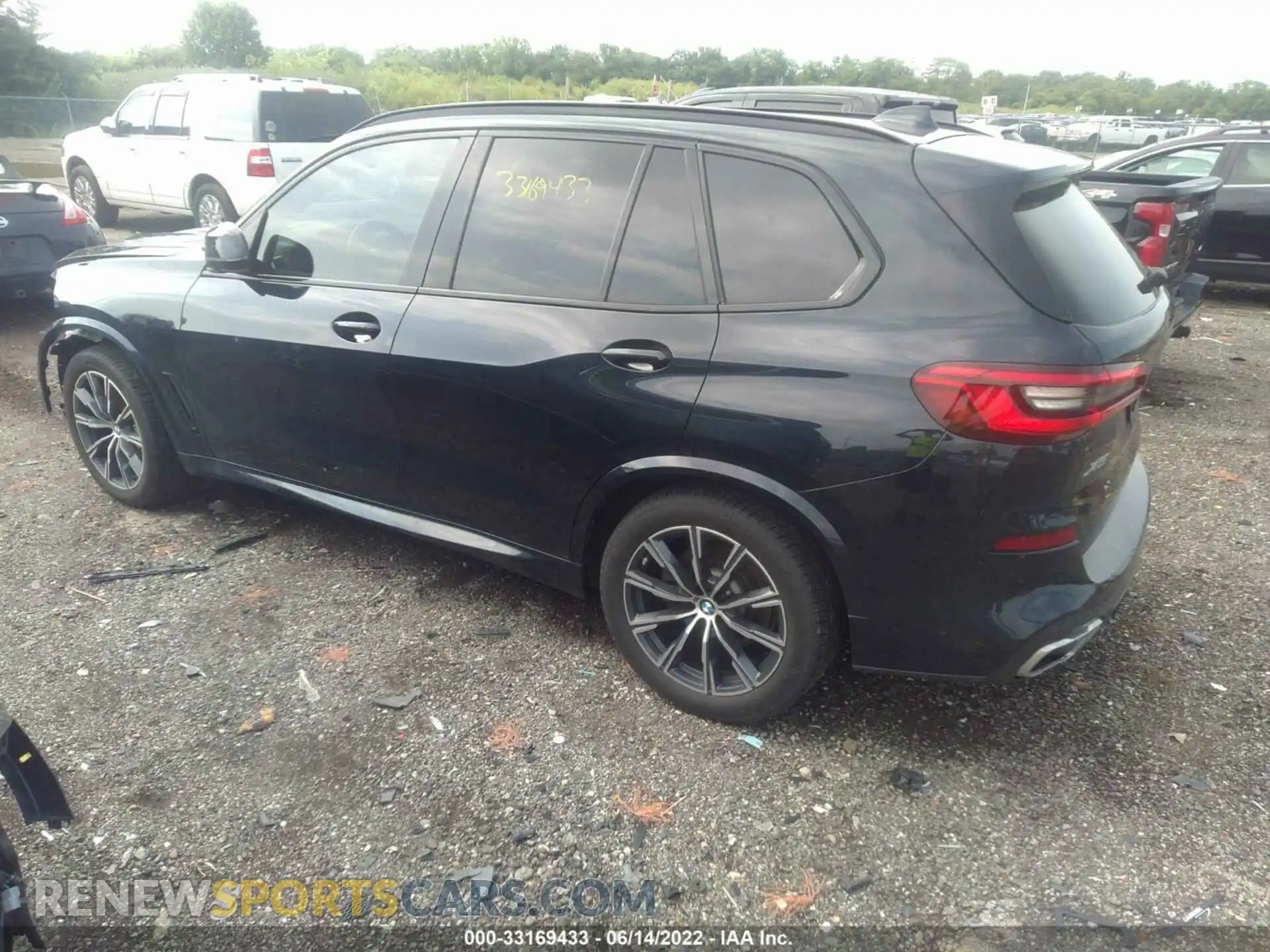 3 fotografías del automóvil dañado 5UXJU2C53KLN64348 BMW X5 2019