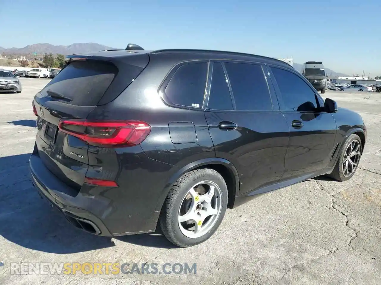 3 Photograph of a damaged car 5UXJU2C56KLB15216 BMW X5 2019