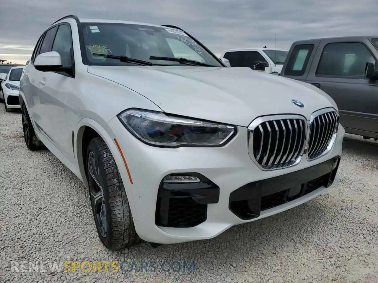 1 Photograph of a damaged car 5UXJU2C5XKLN49703 BMW X5 2019
