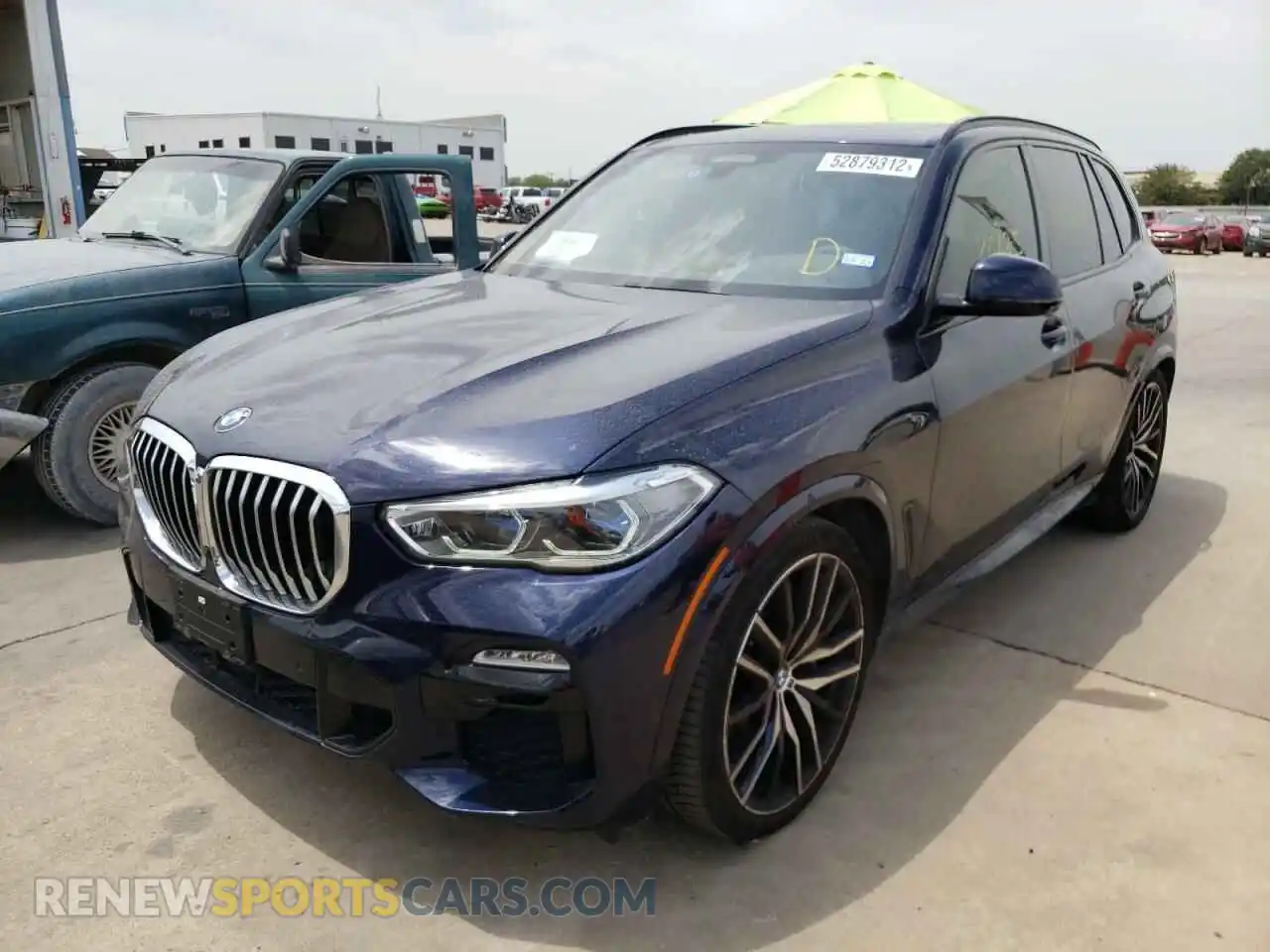 2 Photograph of a damaged car 5UXJU2C5XKLN67313 BMW X5 2019