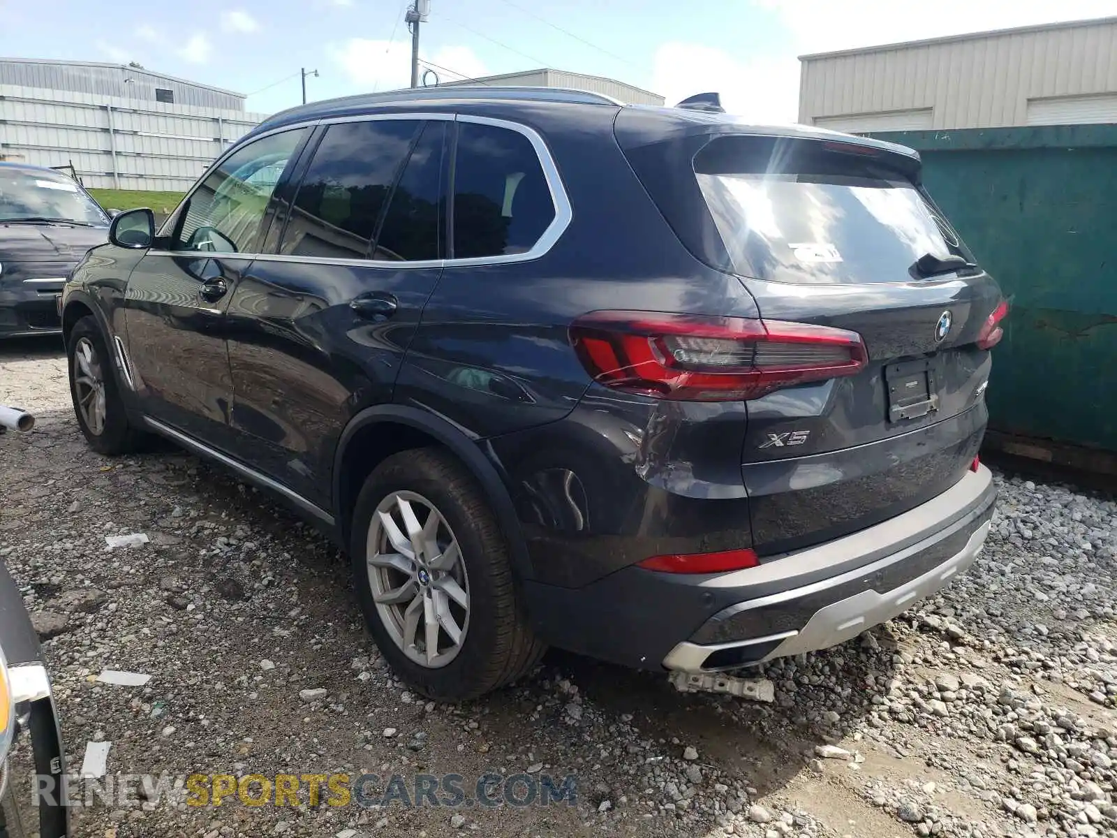3 Photograph of a damaged car 5UXCR4C00L9C89310 BMW X5 2020