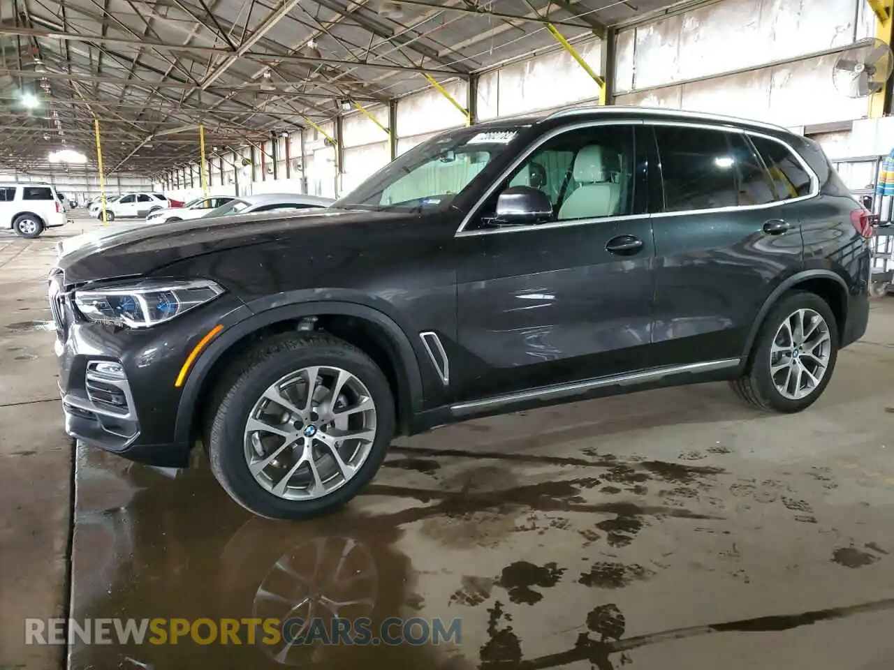 1 Photograph of a damaged car 5UXCR4C00LLT18580 BMW X5 2020