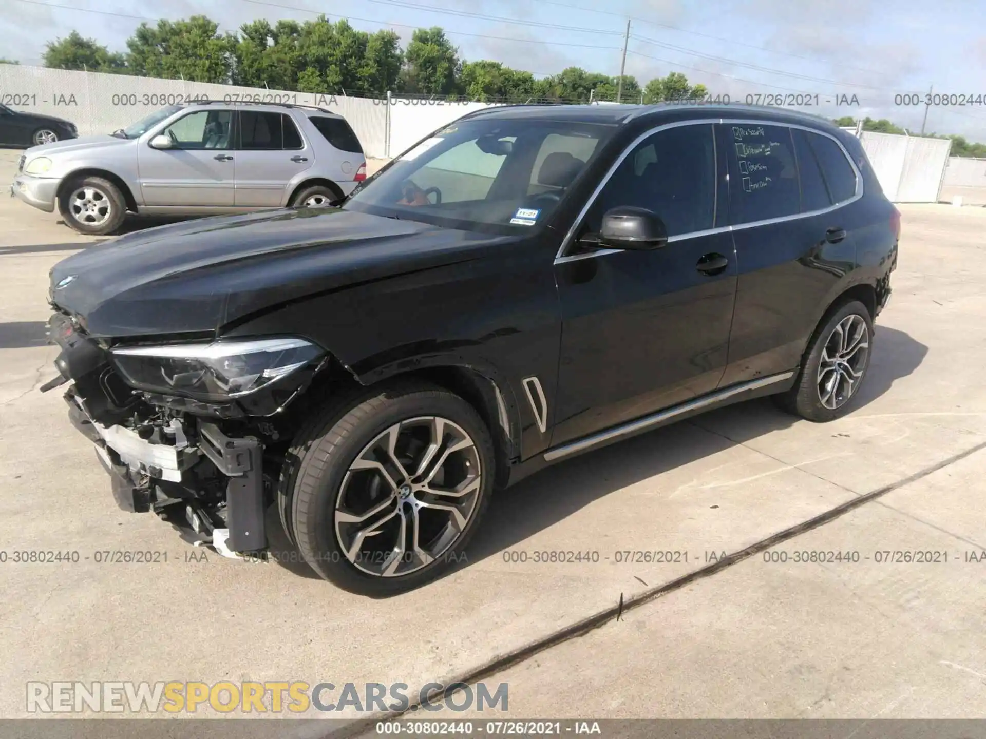 2 Photograph of a damaged car 5UXCR4C02LLW65005 BMW X5 2020