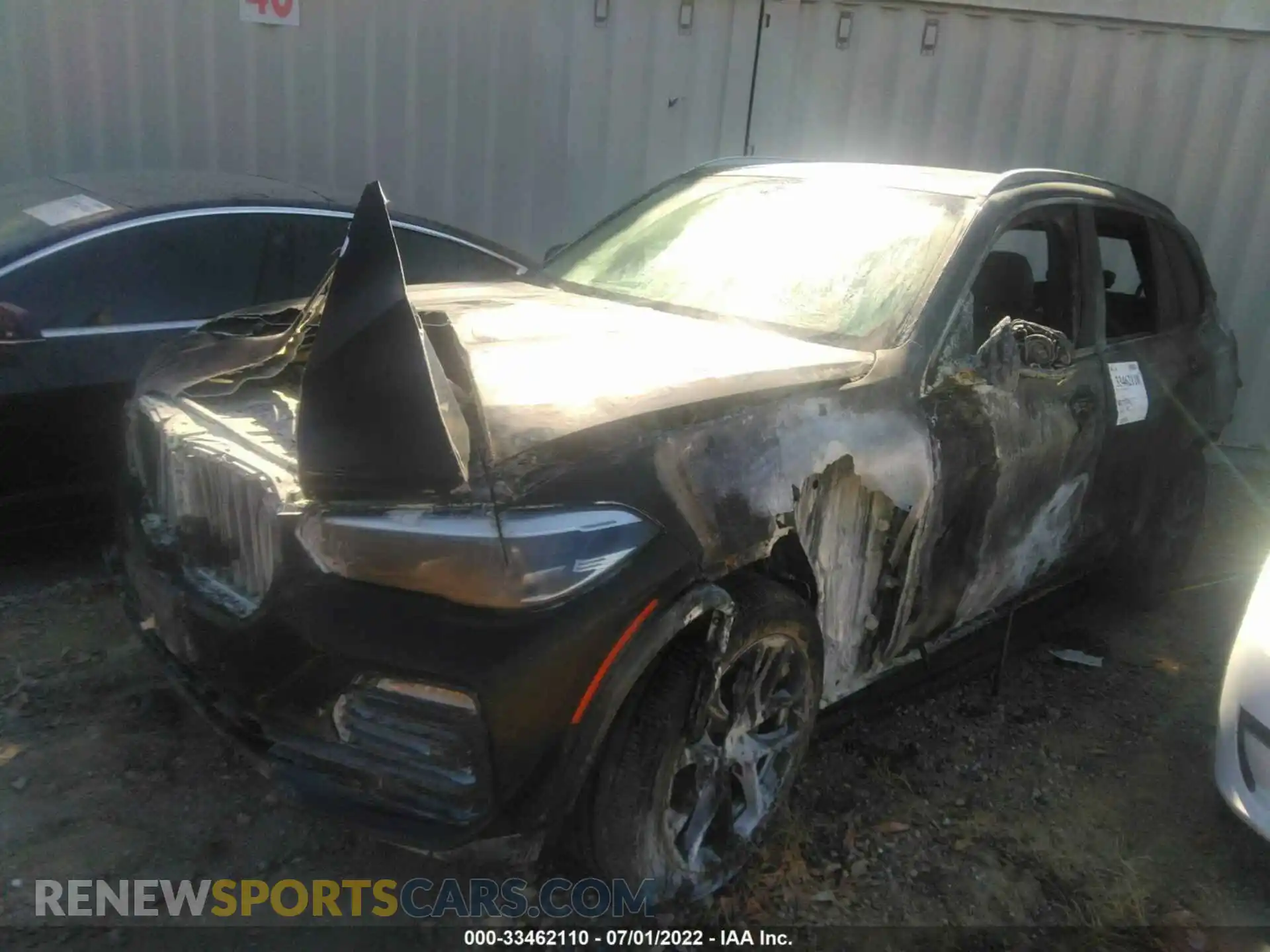 2 Photograph of a damaged car 5UXCR4C03L9B38395 BMW X5 2020