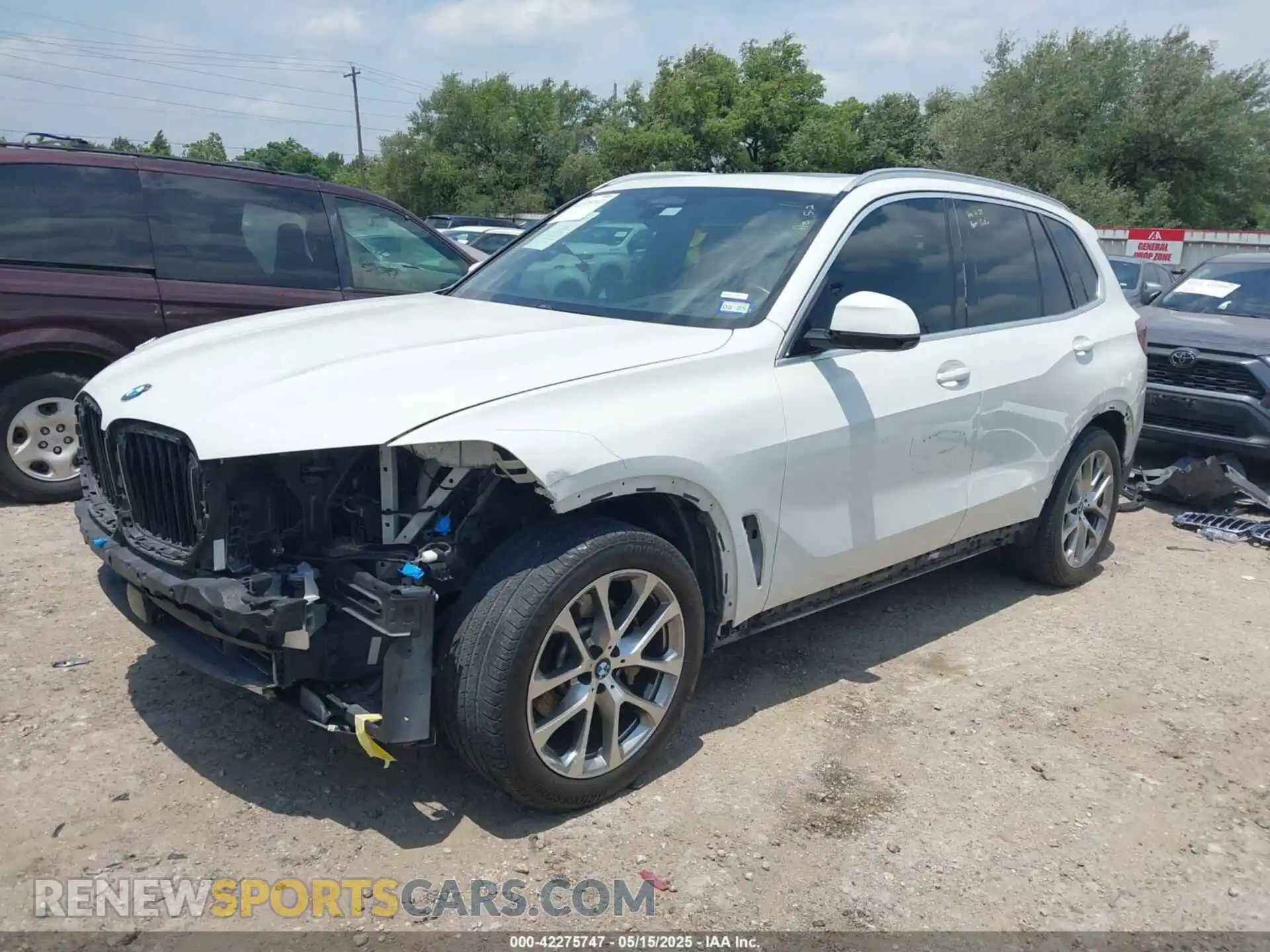 2 Фотография поврежденного автомобиля 5UXCR4C03L9C35144 BMW X5 2020