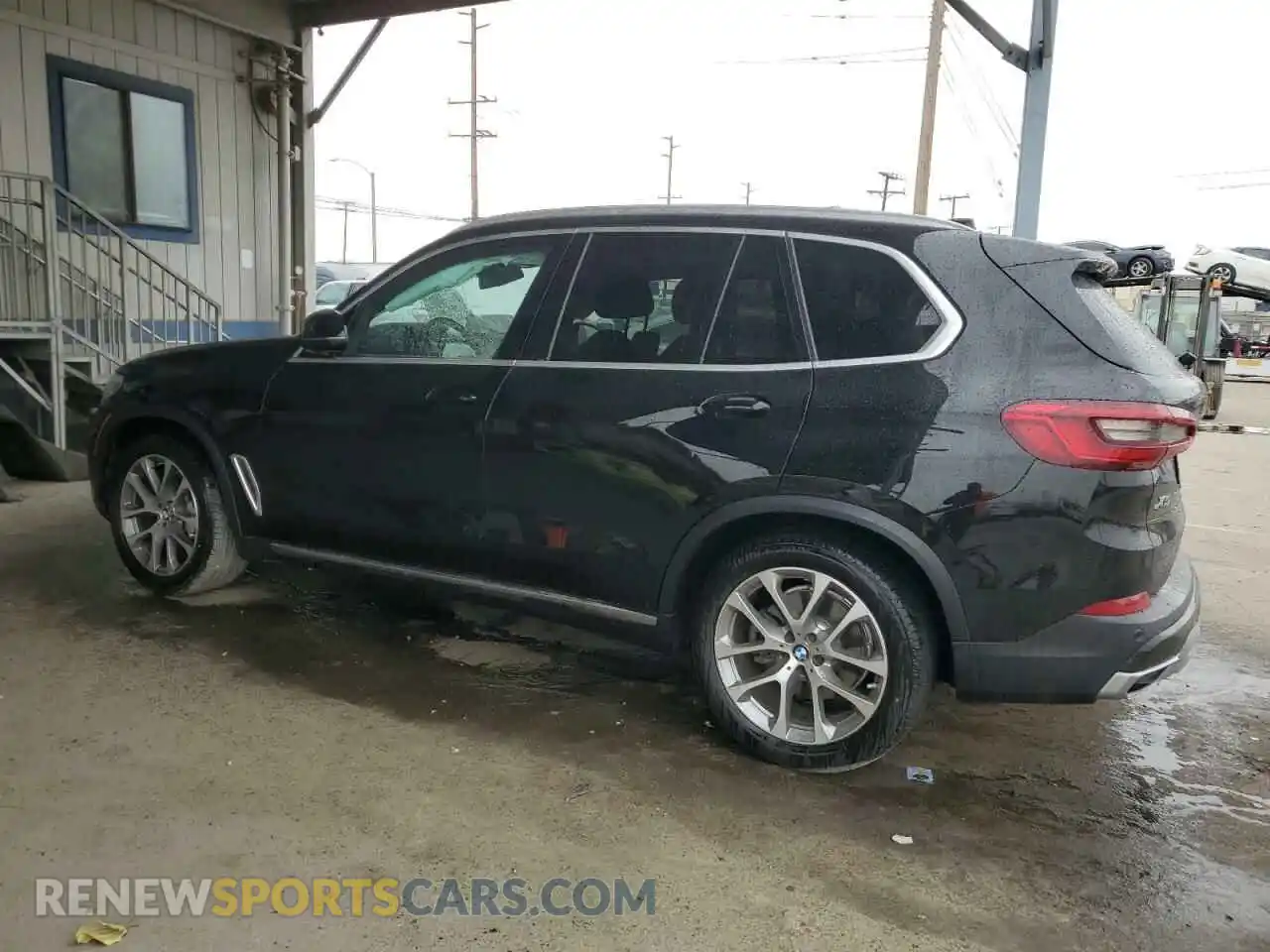 2 Photograph of a damaged car 5UXCR4C03LLE31121 BMW X5 2020