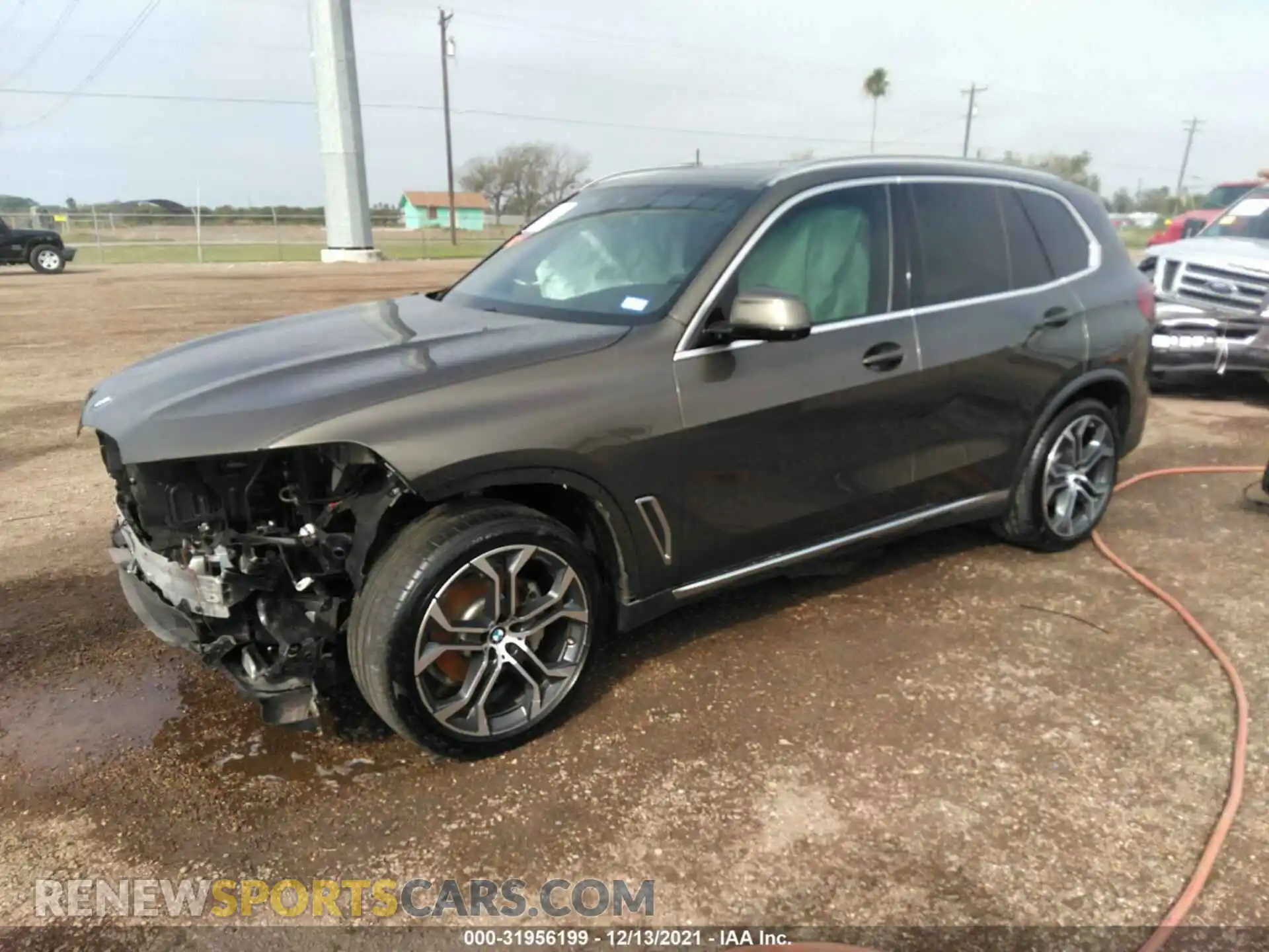 2 Photograph of a damaged car 5UXCR4C07L9B09353 BMW X5 2020