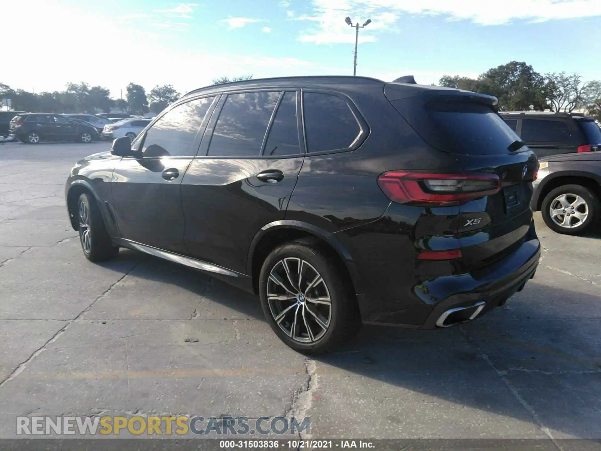3 Photograph of a damaged car 5UXCR4C08LLW64490 BMW X5 2020