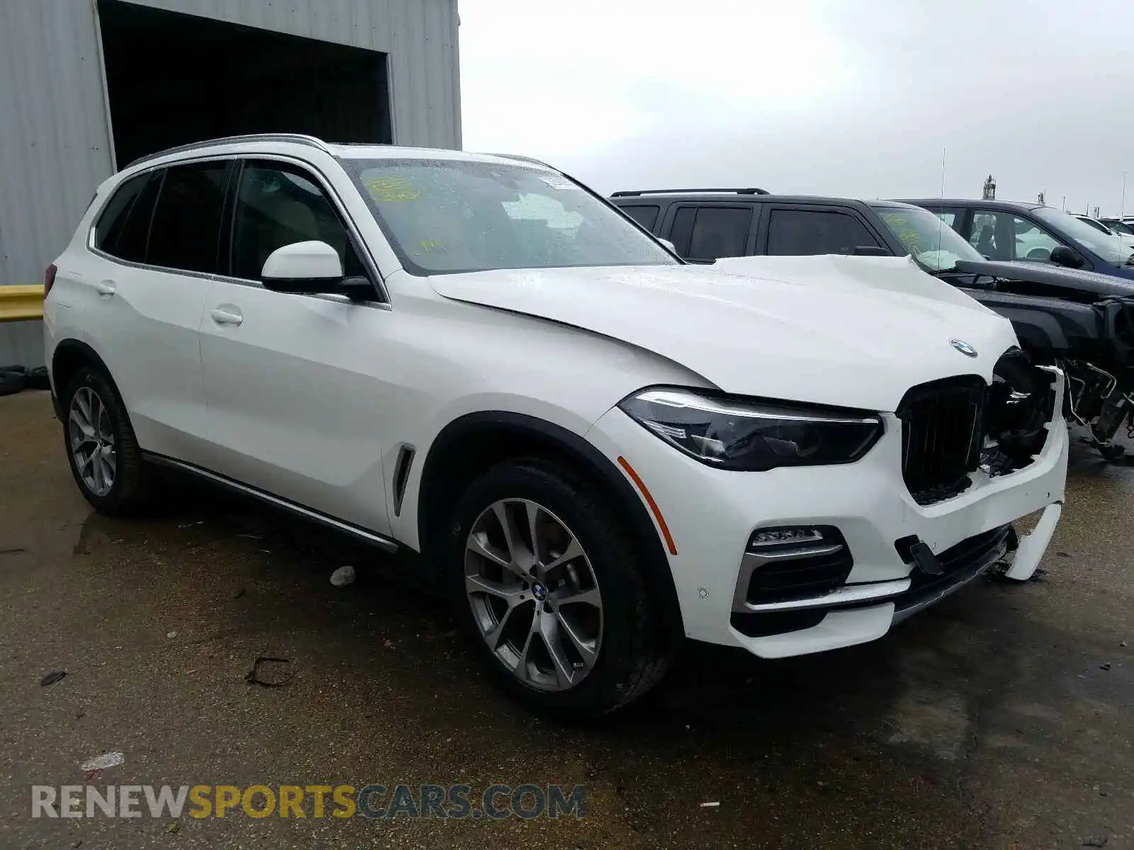 1 Photograph of a damaged car 5UXCR4C09L9C65748 BMW X5 2020