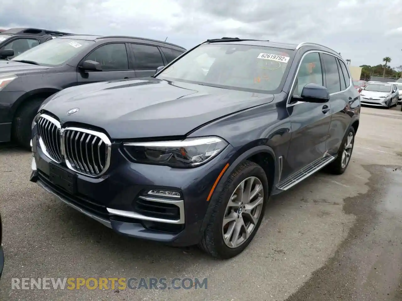 2 Photograph of a damaged car 5UXCR6C00L9B13594 BMW X5 2020