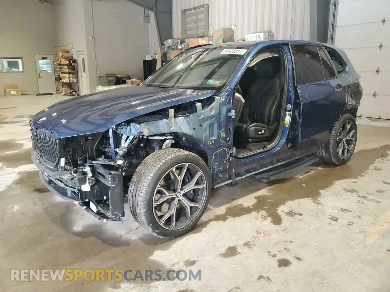 1 Photograph of a damaged car 5UXCR6C00L9B63234 BMW X5 2020