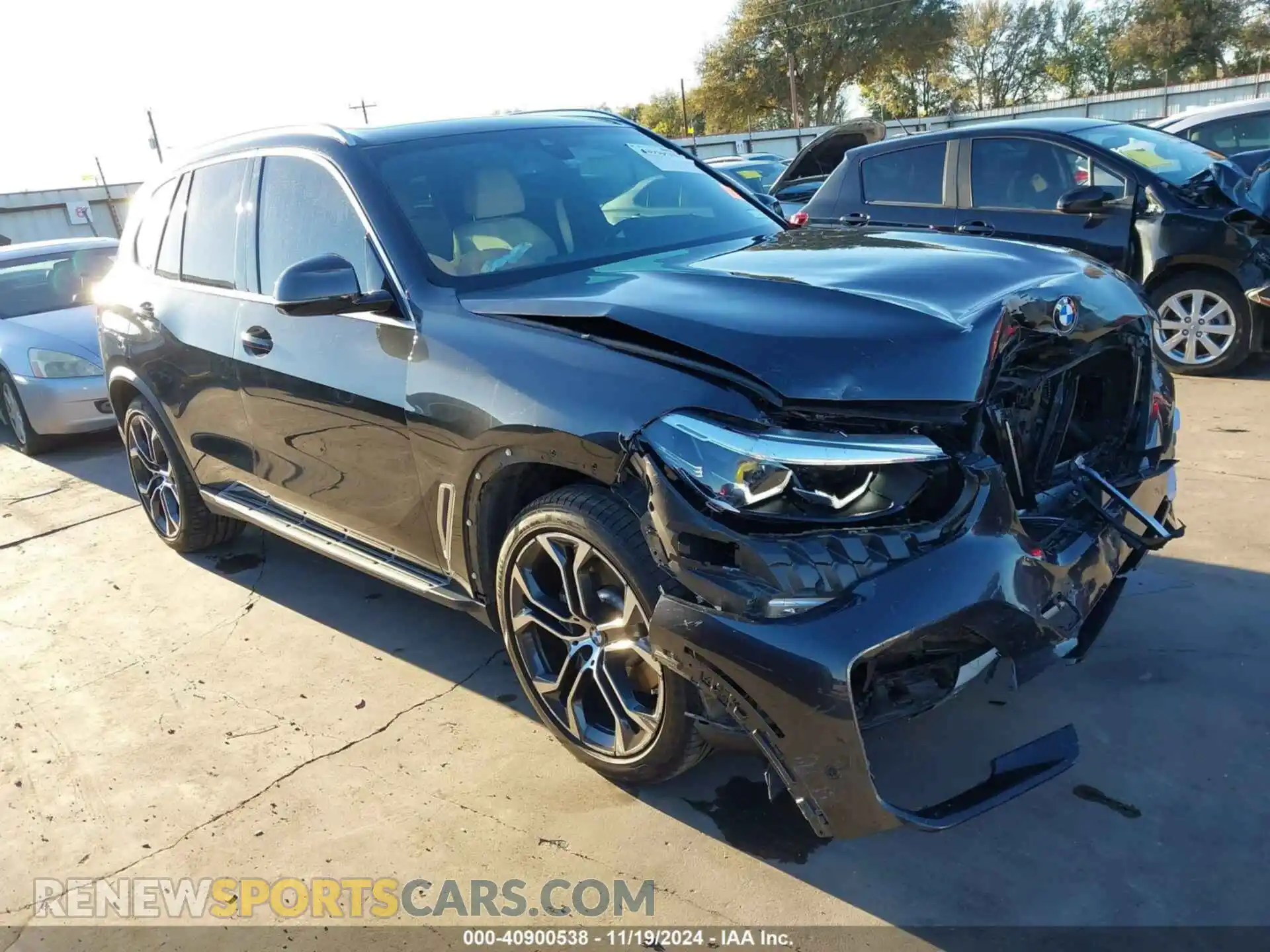 1 Photograph of a damaged car 5UXCR6C00L9D51185 BMW X5 2020