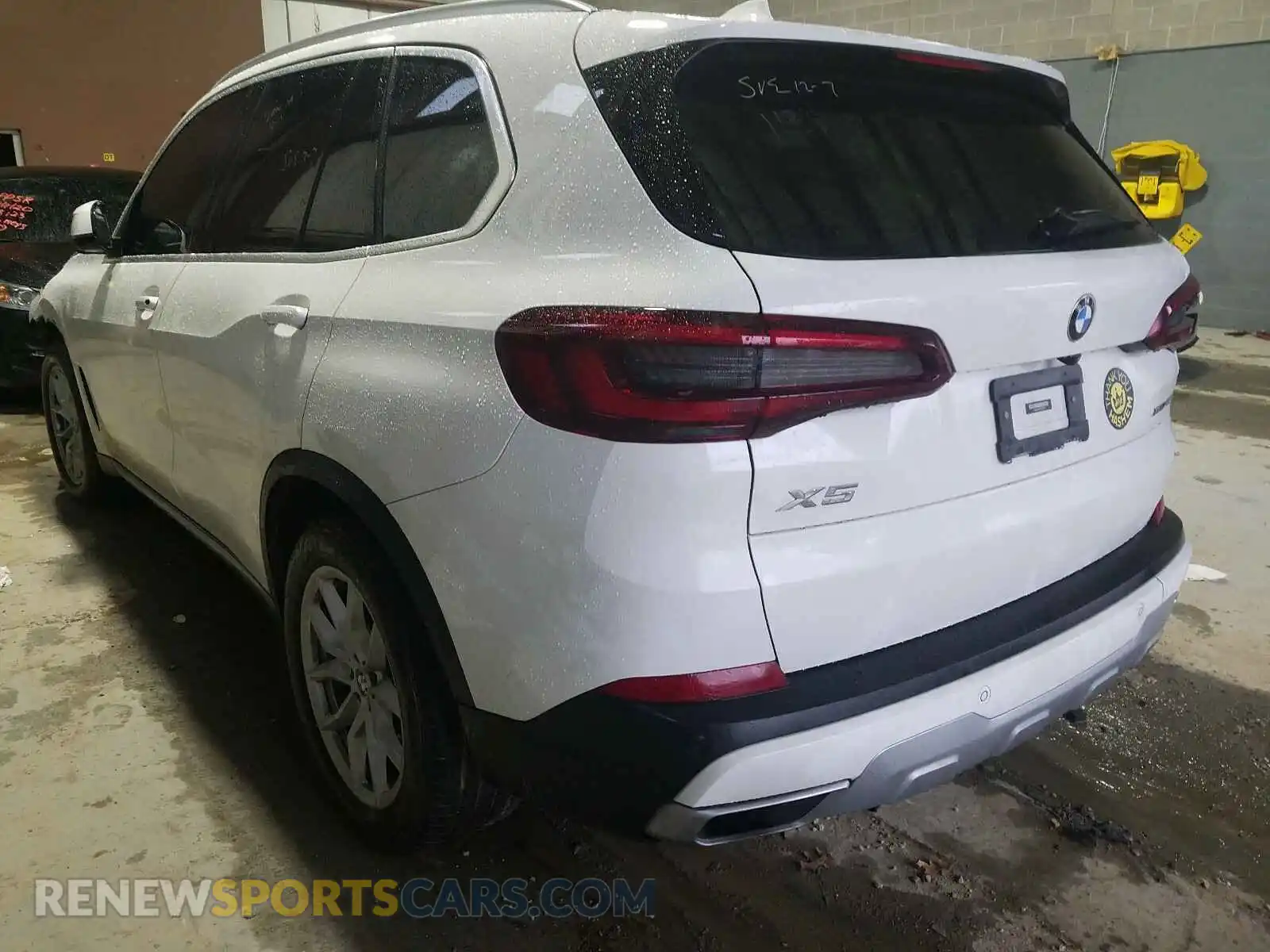 3 Photograph of a damaged car 5UXCR6C03L9C35169 BMW X5 2020