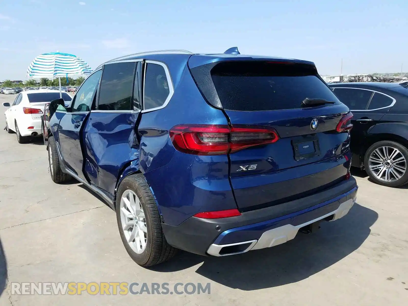 3 Photograph of a damaged car 5UXCR6C04L9B11234 BMW X5 2020