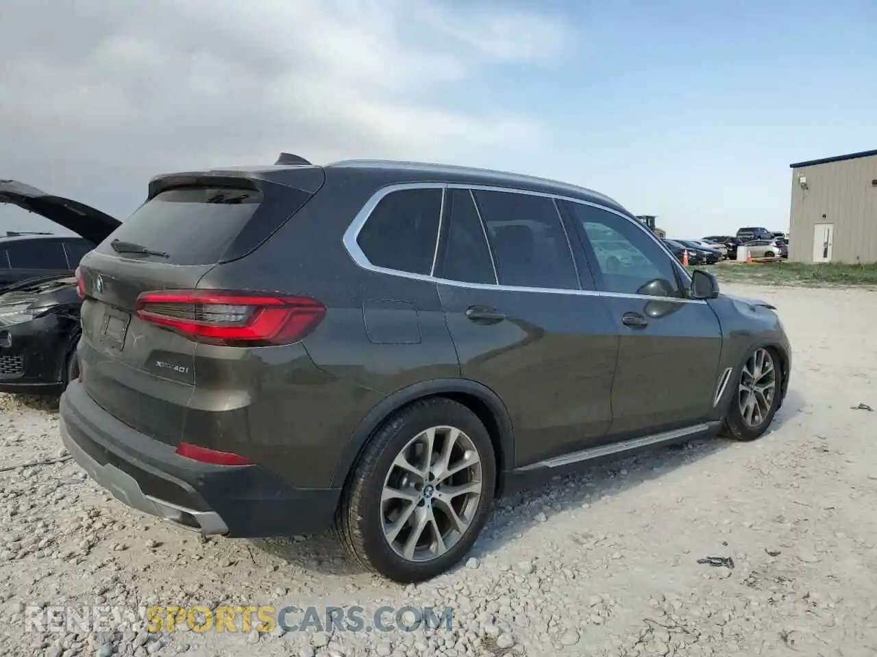 3 Photograph of a damaged car 5UXCR6C04L9B84393 BMW X5 2020