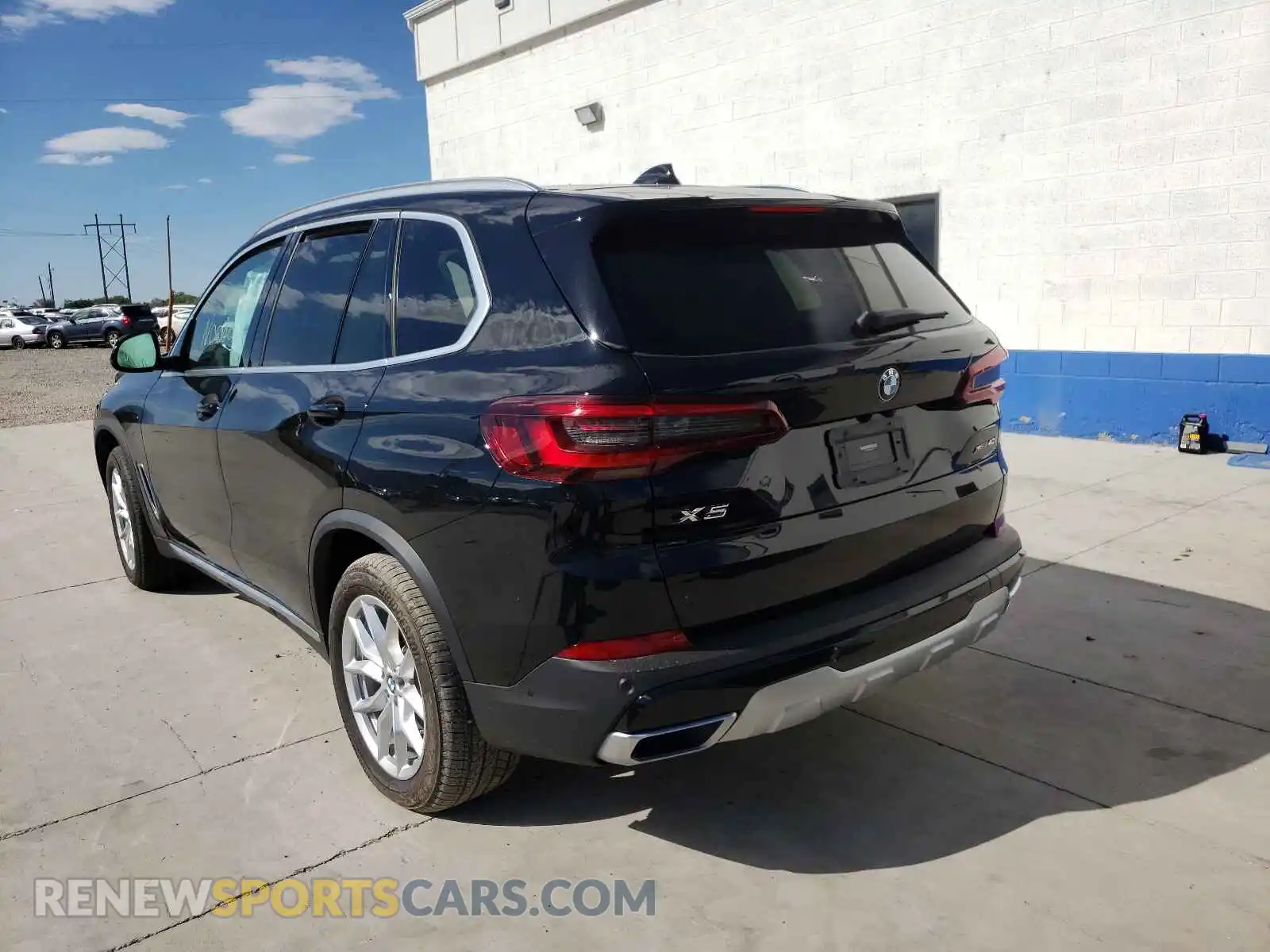 3 Фотография поврежденного автомобиля 5UXCR6C04L9C47007 BMW X5 2020