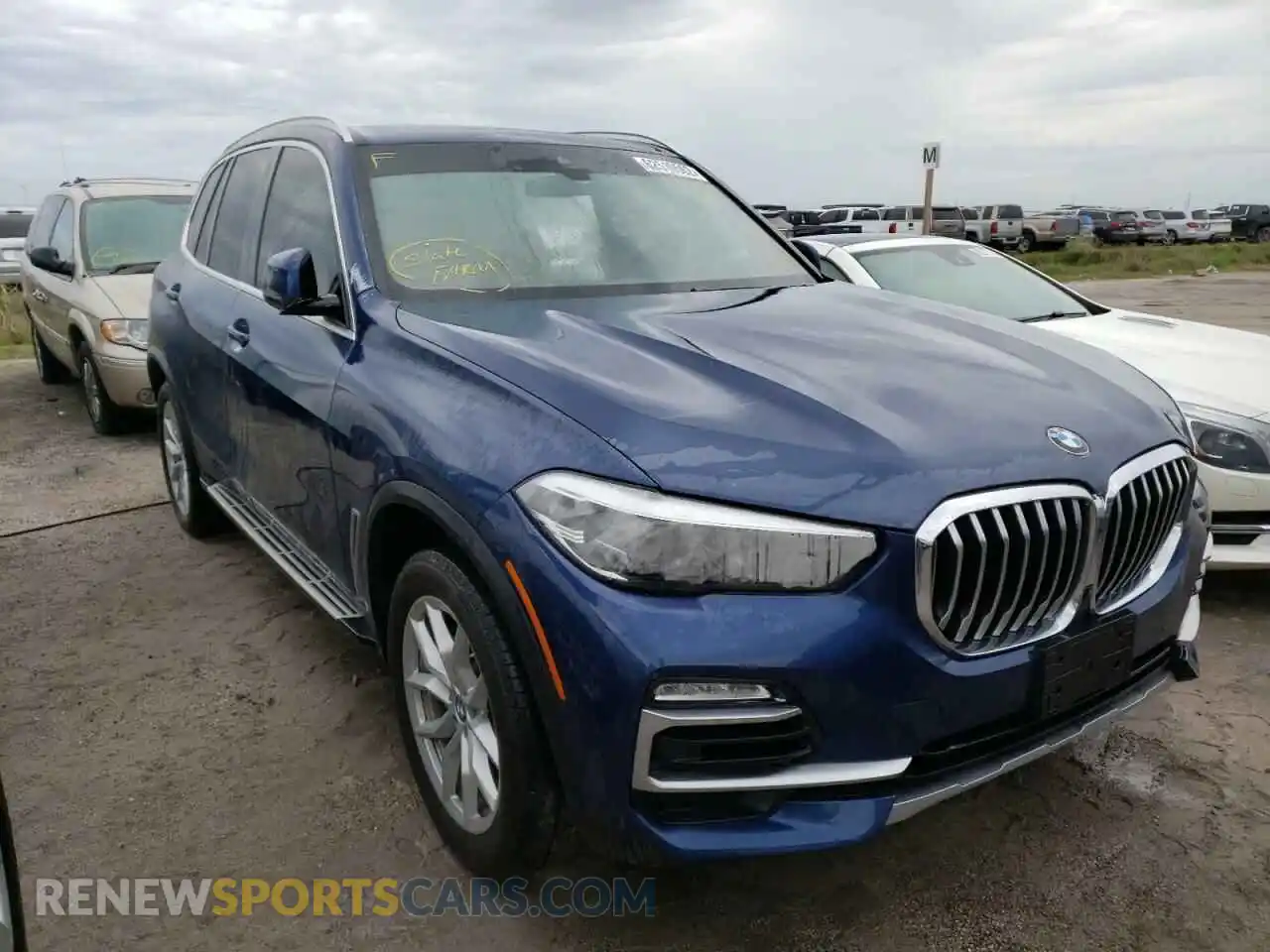 1 Photograph of a damaged car 5UXCR6C04L9C49744 BMW X5 2020