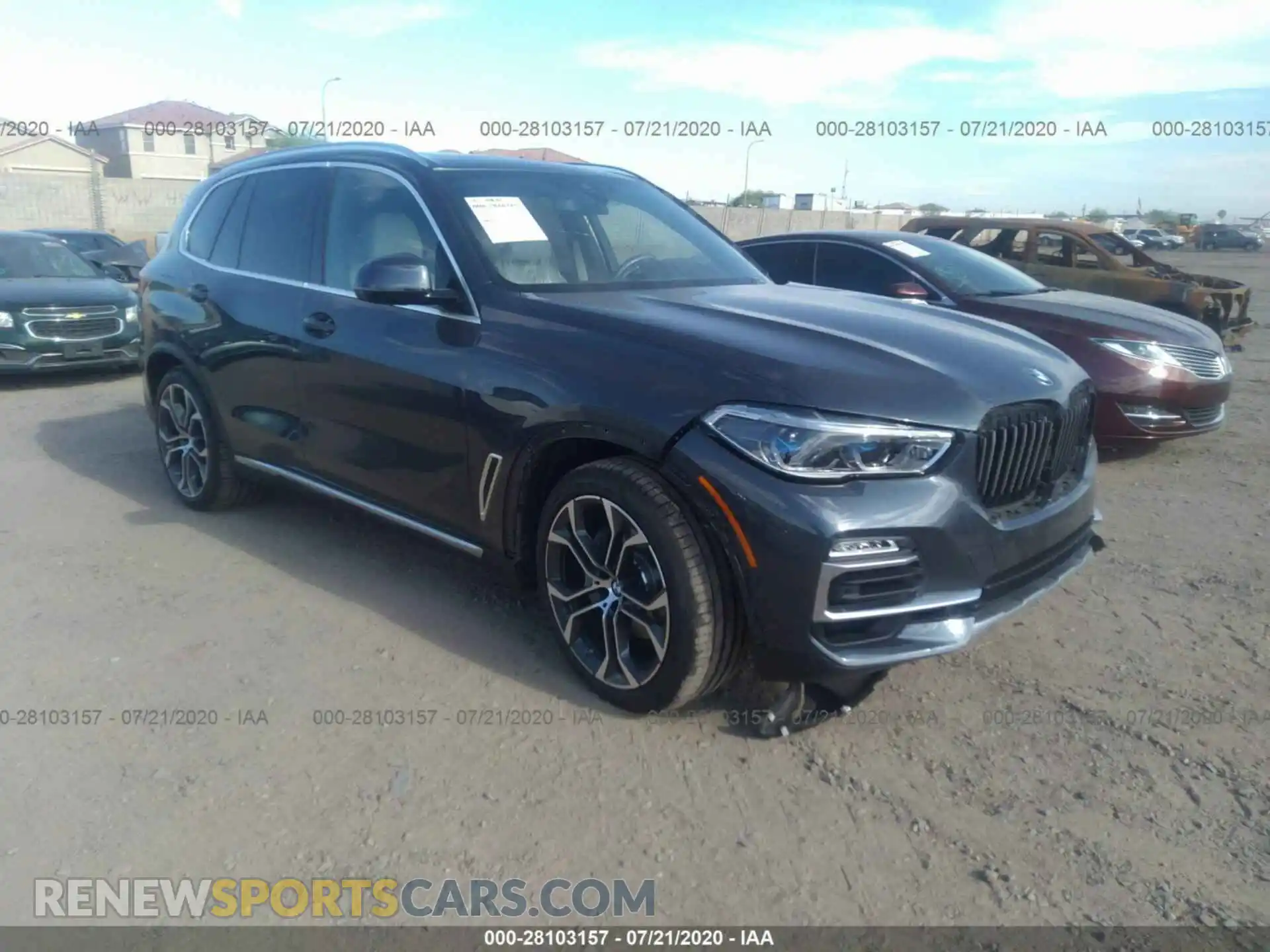 1 Photograph of a damaged car 5UXCR6C05L9B81518 BMW X5 2020