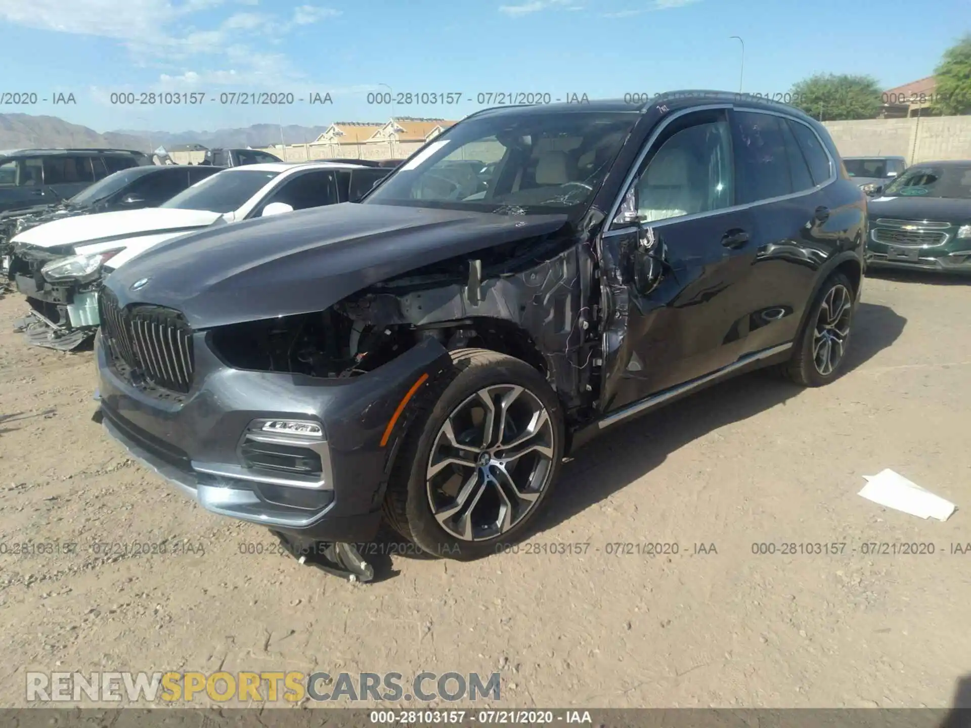 2 Photograph of a damaged car 5UXCR6C05L9B81518 BMW X5 2020