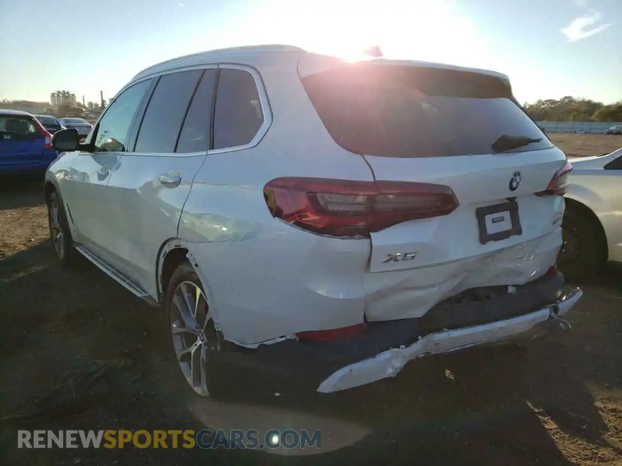 3 Photograph of a damaged car 5UXCR6C05L9C02674 BMW X5 2020