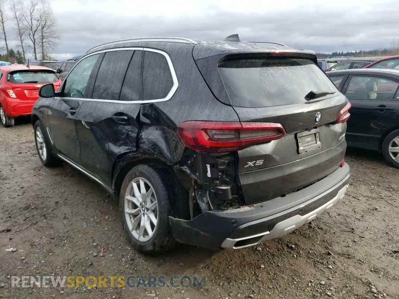 3 Photograph of a damaged car 5UXCR6C05L9C29955 BMW X5 2020