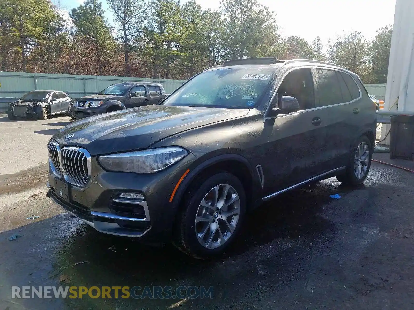 2 Photograph of a damaged car 5UXCR6C06L9B29508 BMW X5 2020