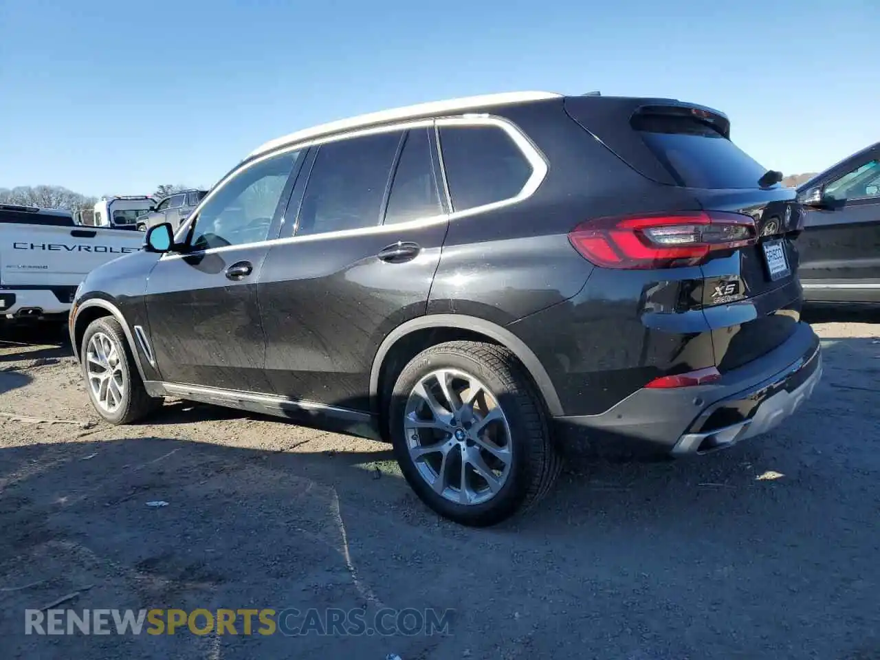 2 Photograph of a damaged car 5UXCR6C06L9D63664 BMW X5 2020