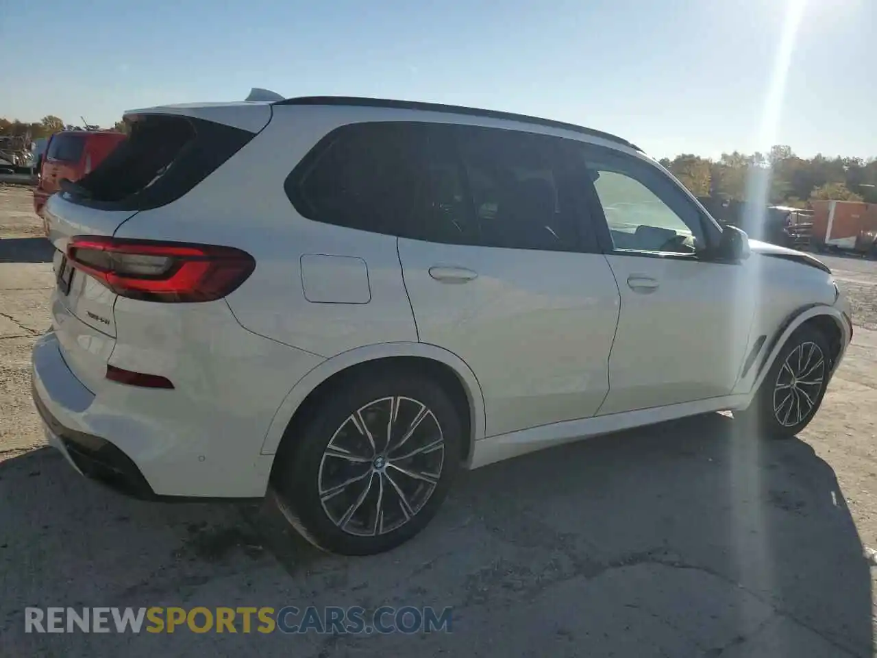 3 Photograph of a damaged car 5UXCR6C06LLL76611 BMW X5 2020