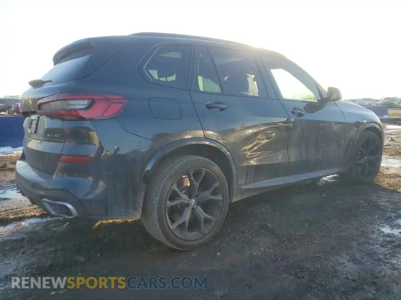 3 Photograph of a damaged car 5UXCR6C07L9B12684 BMW X5 2020