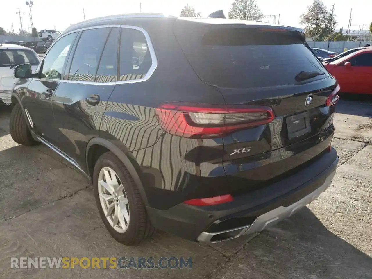 3 Photograph of a damaged car 5UXCR6C07L9B94464 BMW X5 2020