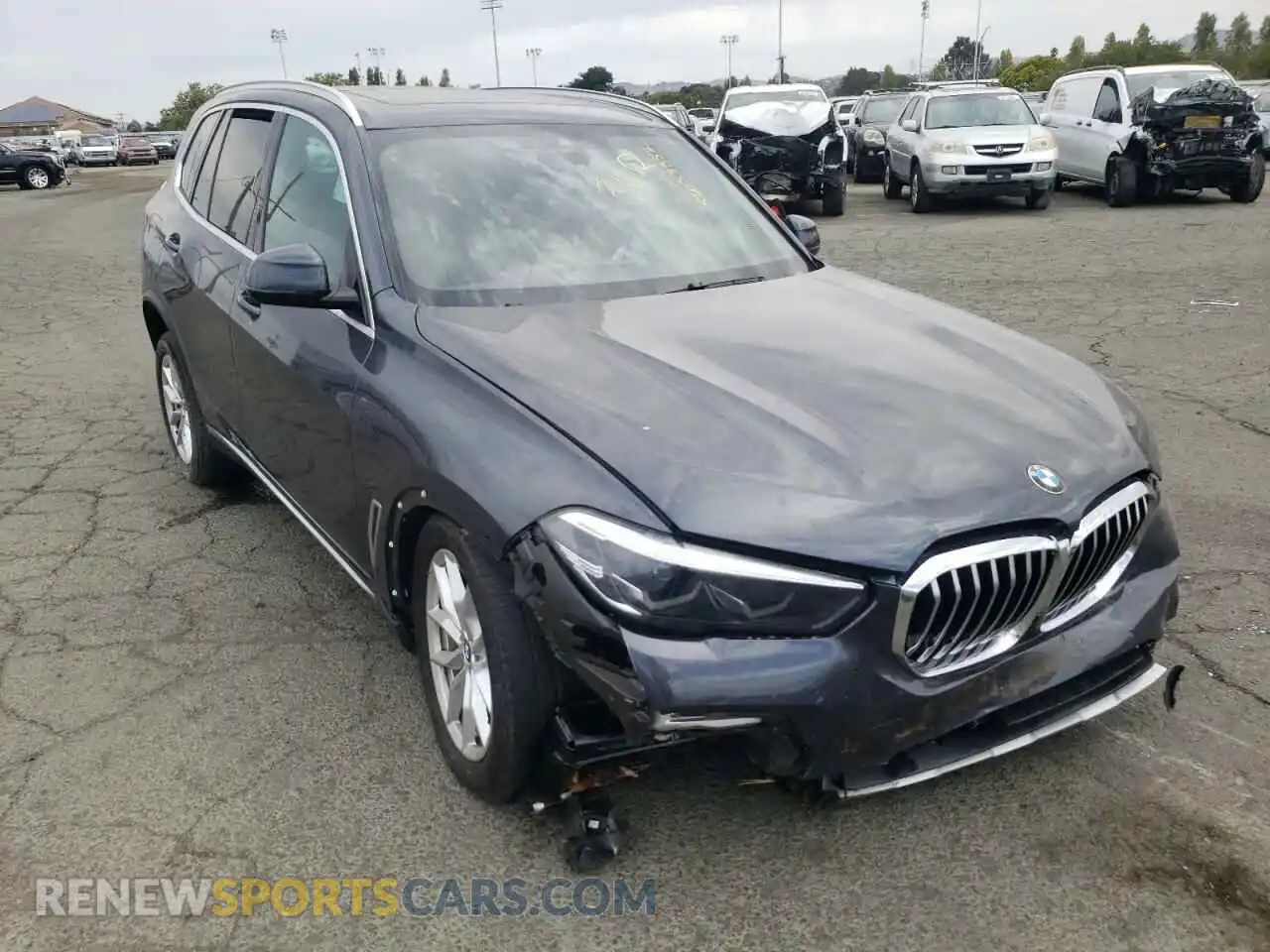 1 Photograph of a damaged car 5UXCR6C07L9D21147 BMW X5 2020