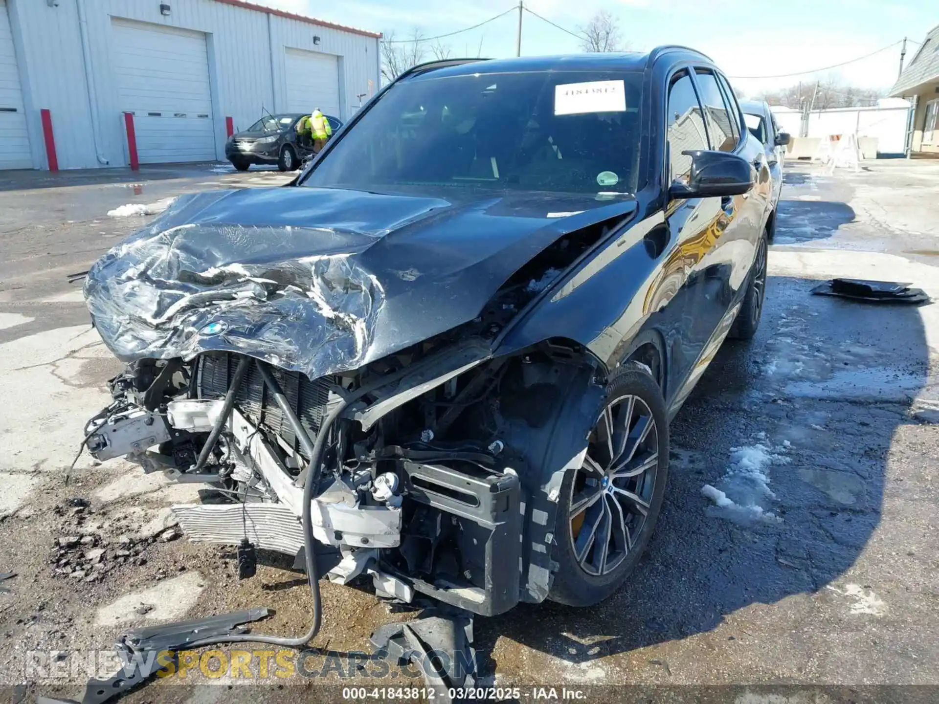 2 Photograph of a damaged car 5UXCR6C08L9C63999 BMW X5 2020