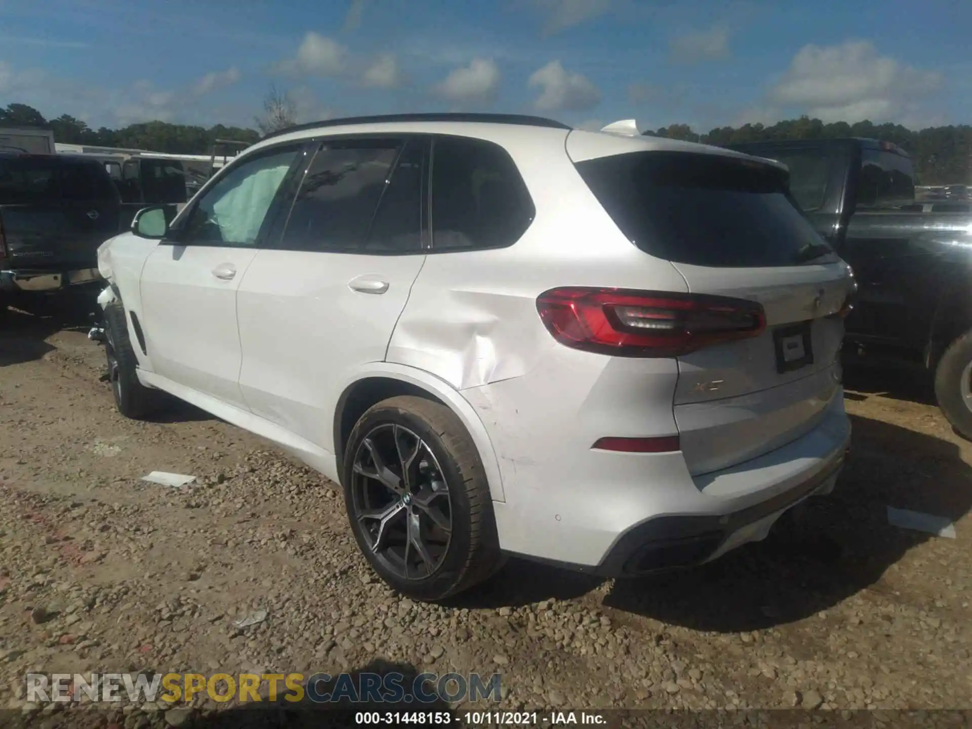 3 Photograph of a damaged car 5UXCR6C09LLL66767 BMW X5 2020