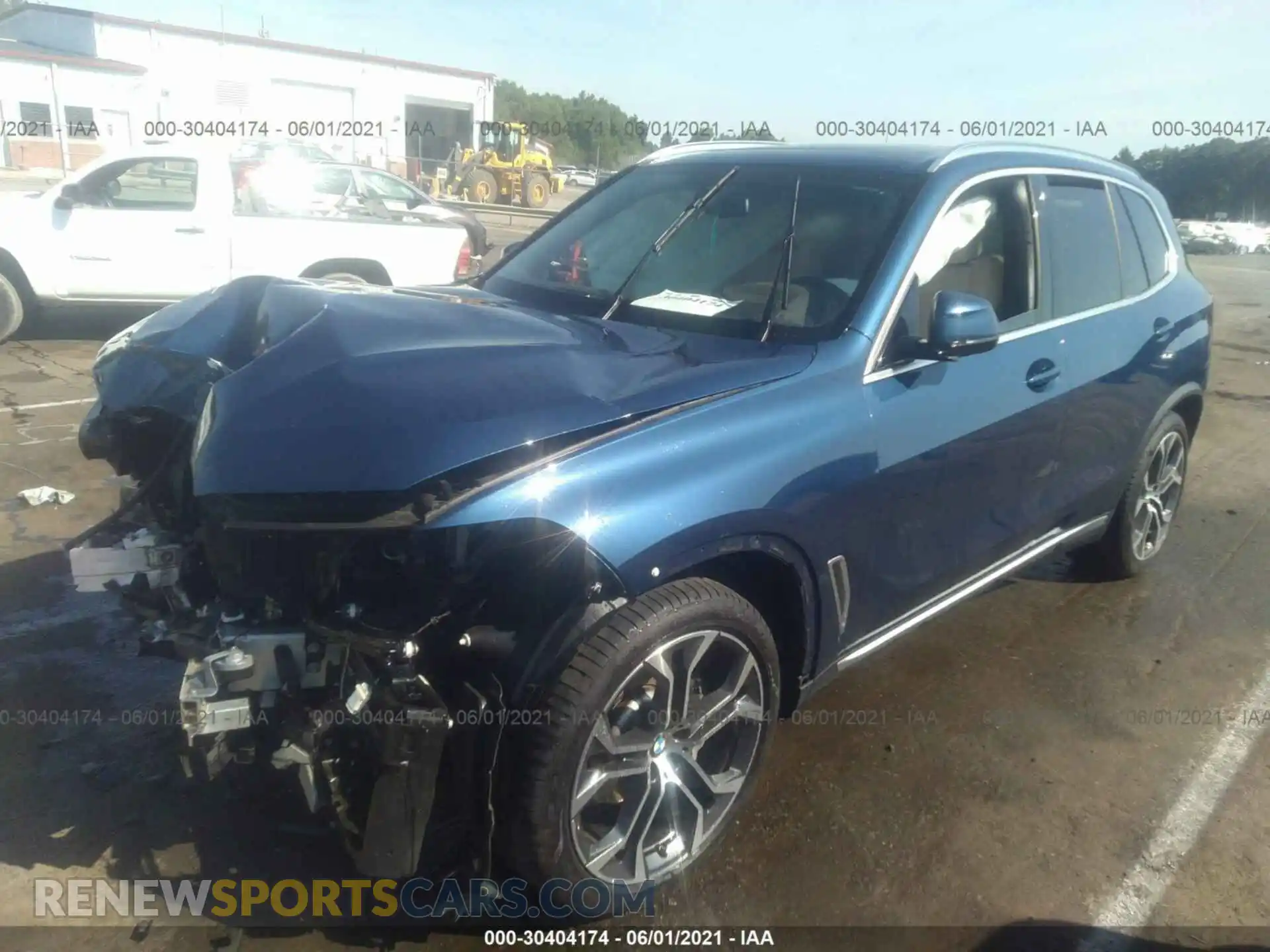 2 Photograph of a damaged car 5UXCR6C09LLL74917 BMW X5 2020