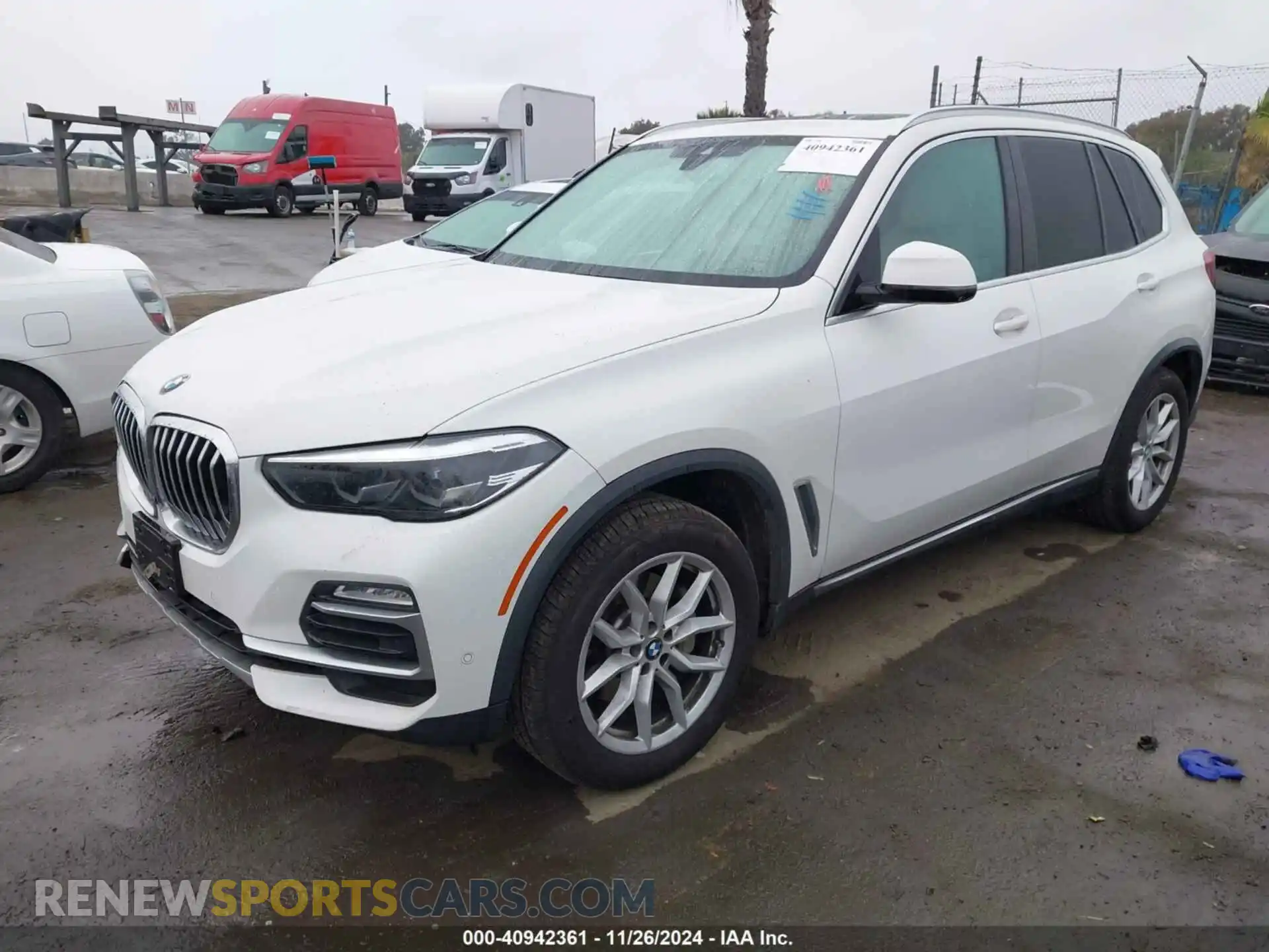 2 Photograph of a damaged car 5UXCR6C0XL9B29382 BMW X5 2020