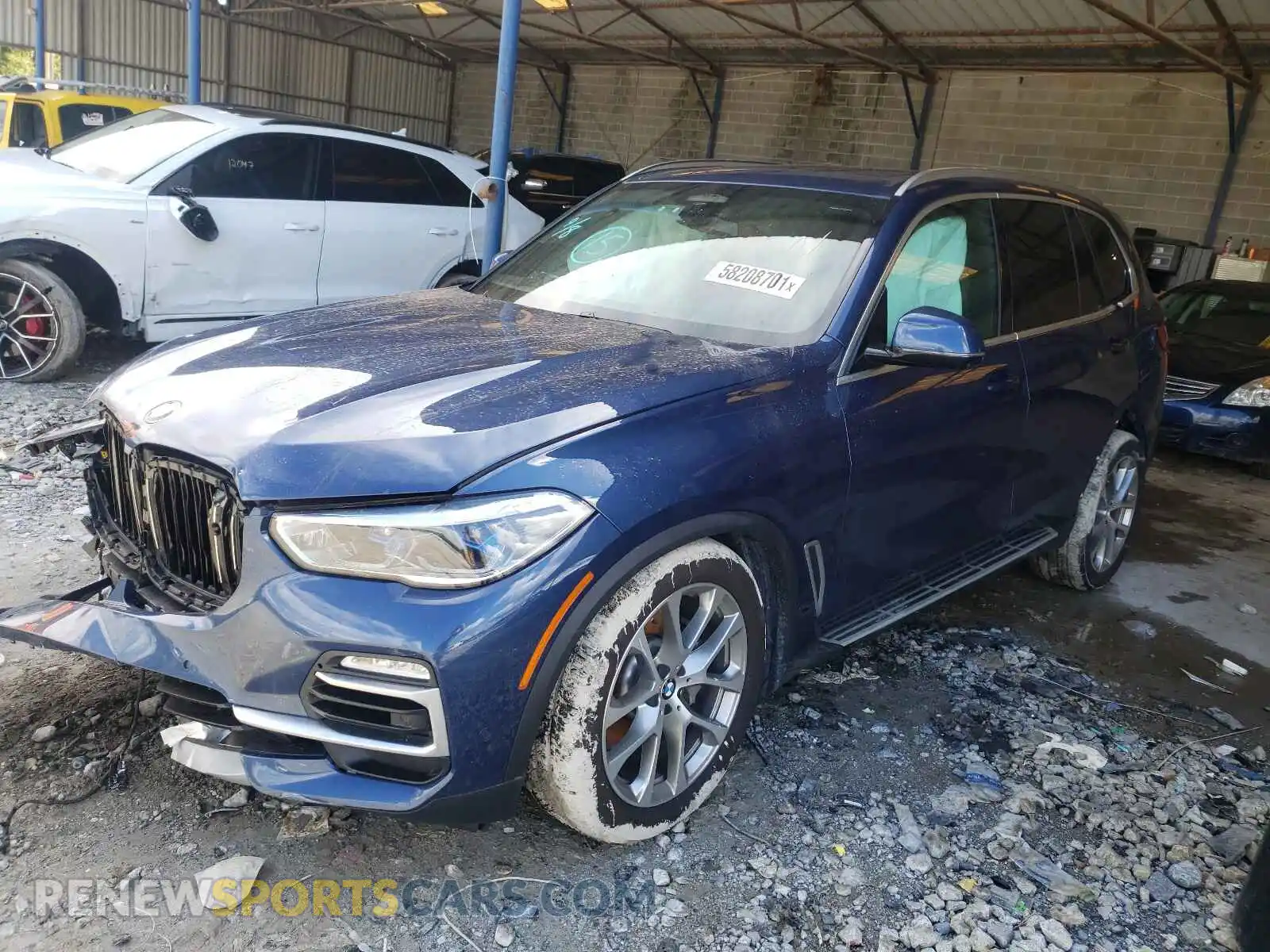 2 Photograph of a damaged car 5UXCR6C0XL9D38010 BMW X5 2020