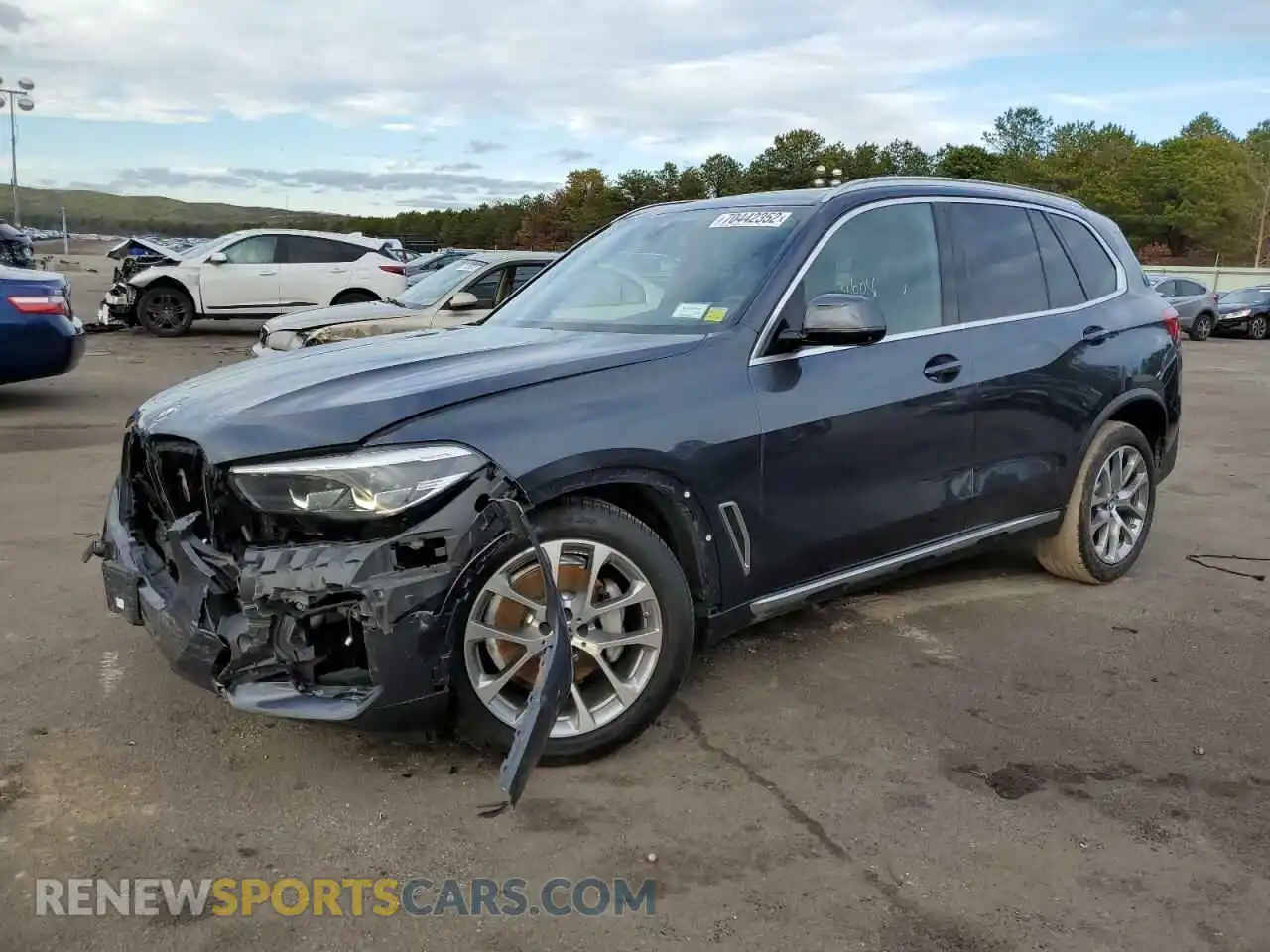 1 Photograph of a damaged car 5UXCR6C0XLLL75042 BMW X5 2020
