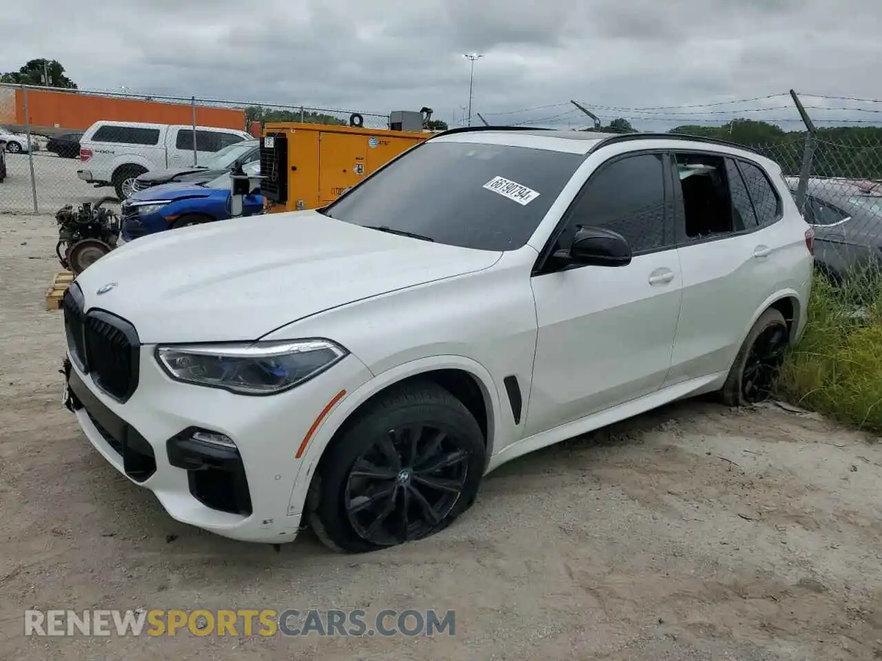 1 Photograph of a damaged car 5UXJU4C00LLE46181 BMW X5 2020