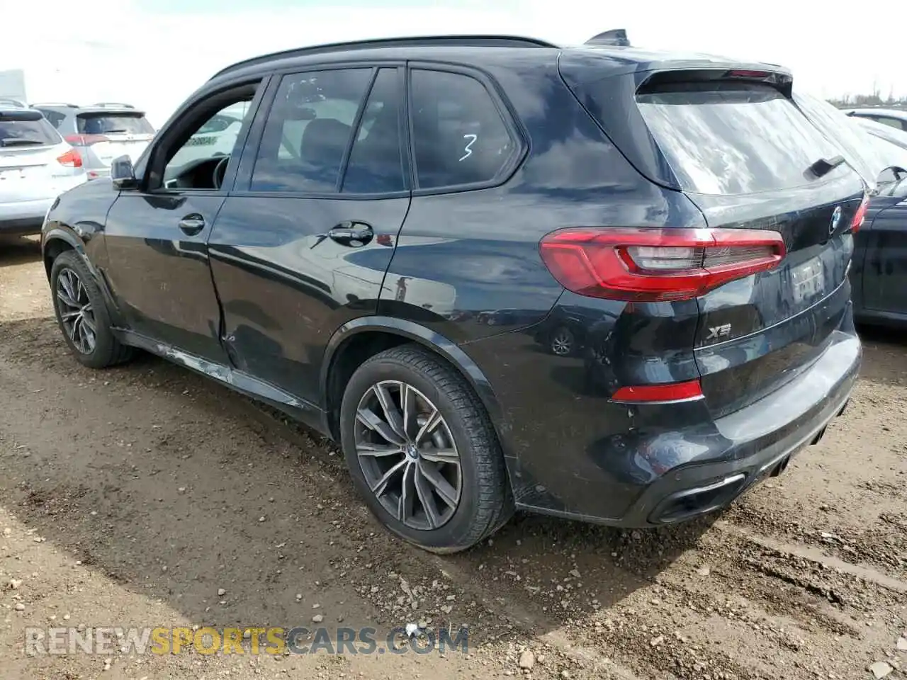 2 fotografías del automóvil dañado 5UXJU4C03LLE46062 BMW X5 2020