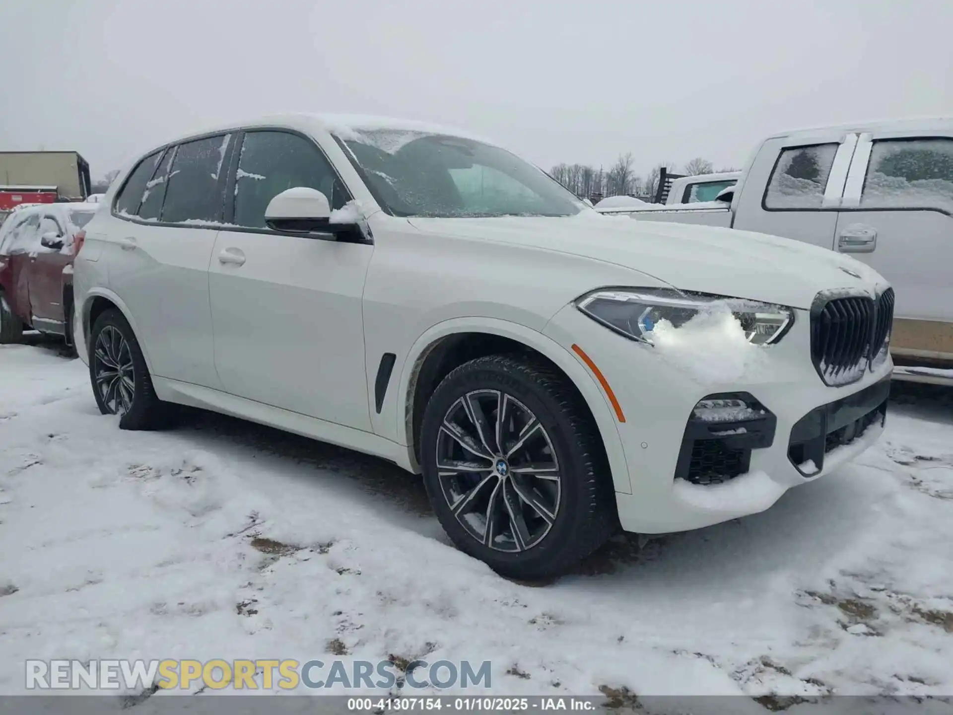 1 Photograph of a damaged car 5UXJU4C09LLE45658 BMW X5 2020