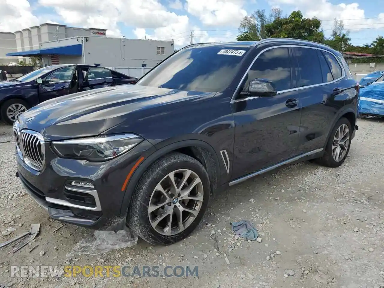 1 Photograph of a damaged car 5UXCR4C00M9F81492 BMW X5 2021