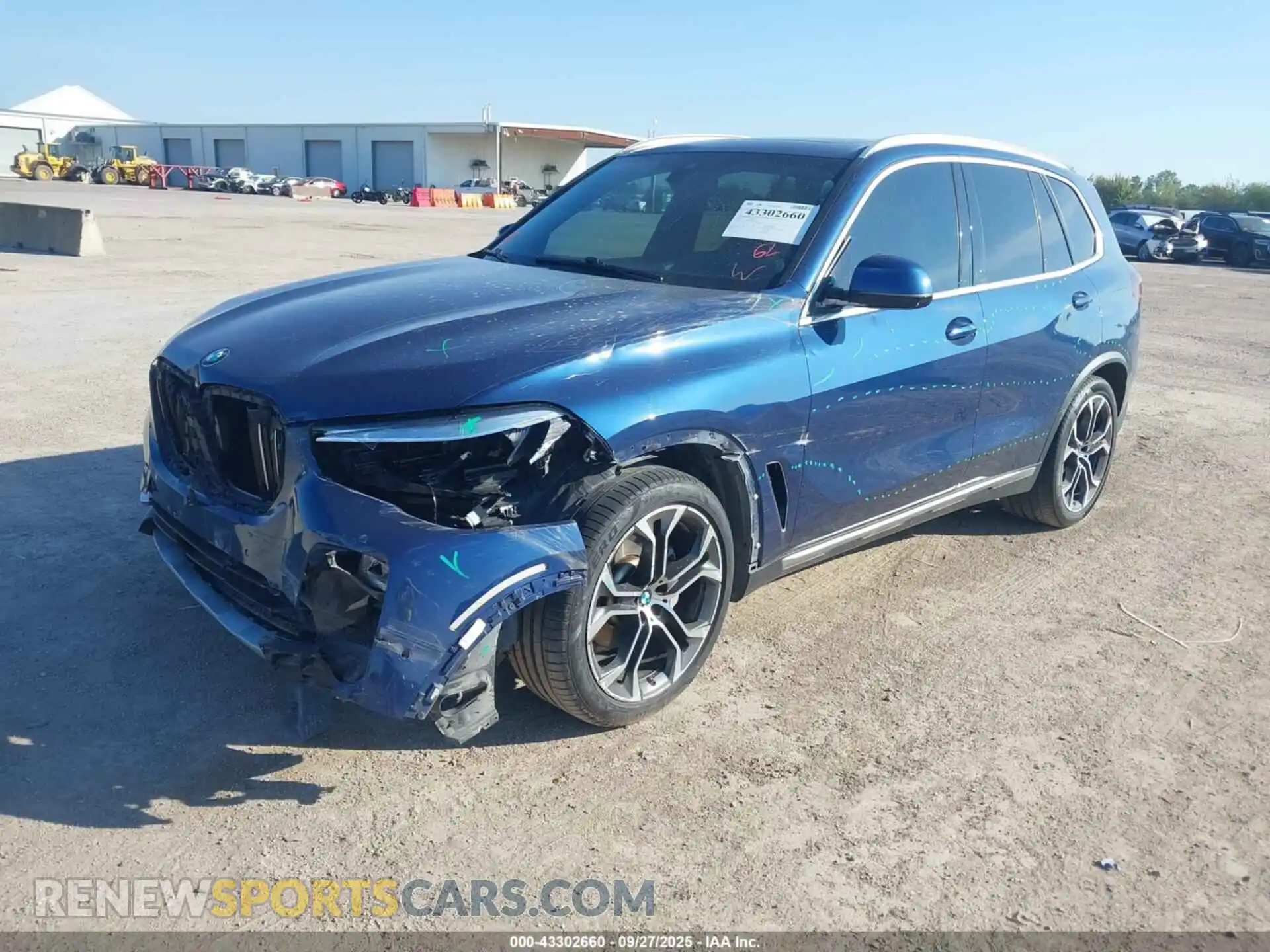 2 Фотография поврежденного автомобиля 5UXCR4C00M9F95358 BMW X5 2021