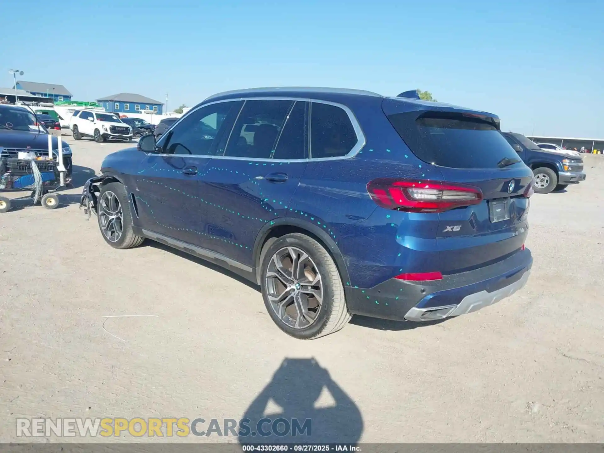 3 Фотография поврежденного автомобиля 5UXCR4C00M9F95358 BMW X5 2021