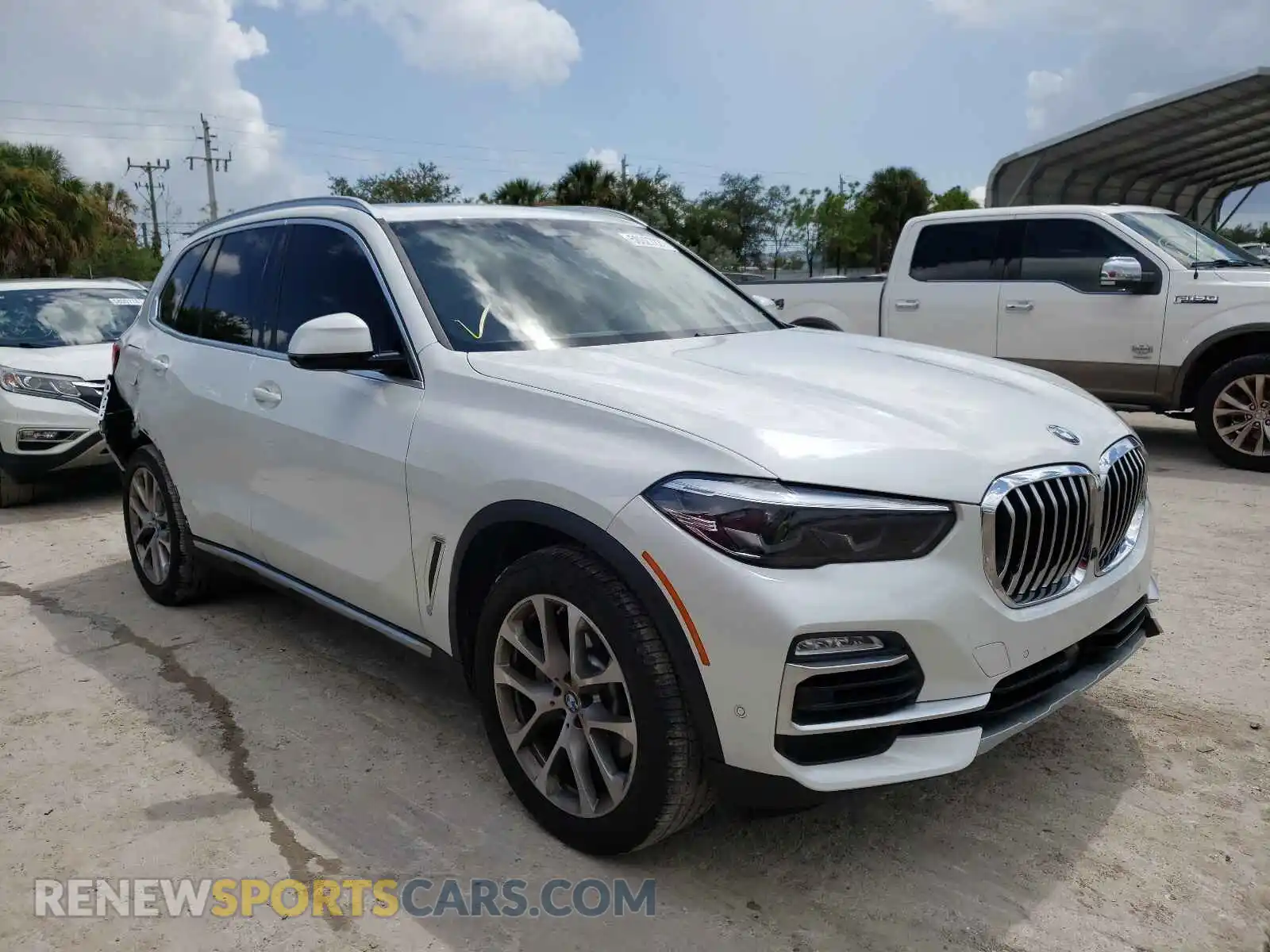 1 Photograph of a damaged car 5UXCR4C00M9G34126 BMW X5 2021