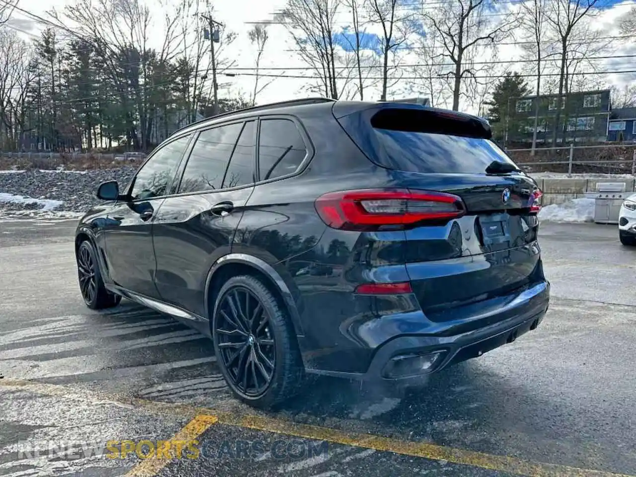 2 Photograph of a damaged car 5UXCR4C01M9F90721 BMW X5 2021