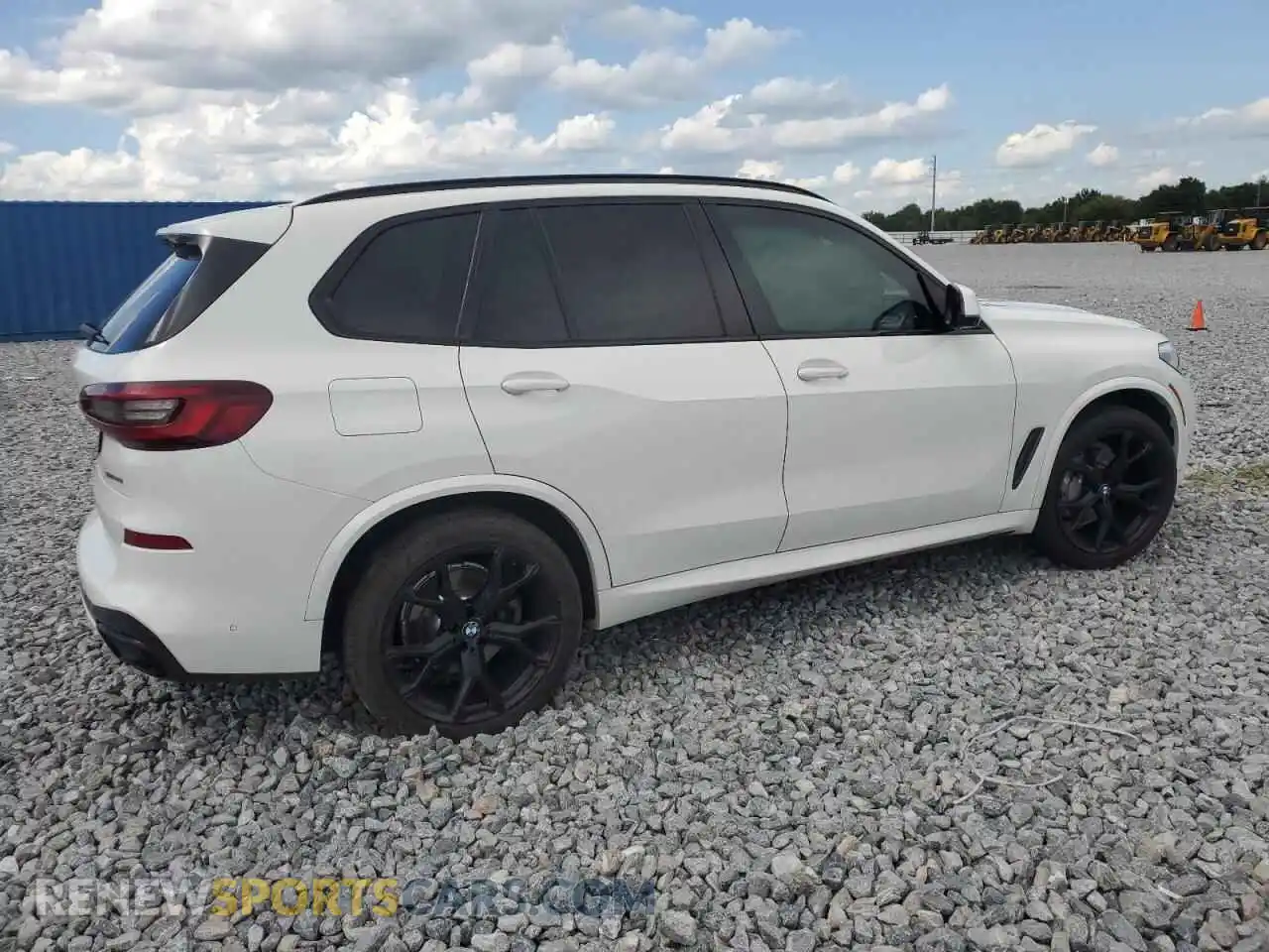 3 Photograph of a damaged car 5UXCR4C01M9G22017 BMW X5 2021
